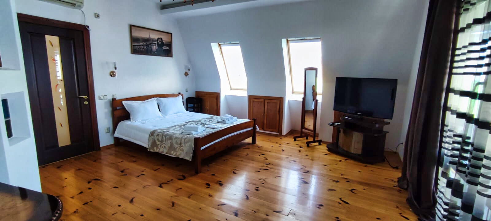 Люкс премиум с террасой (2-х комнатный)