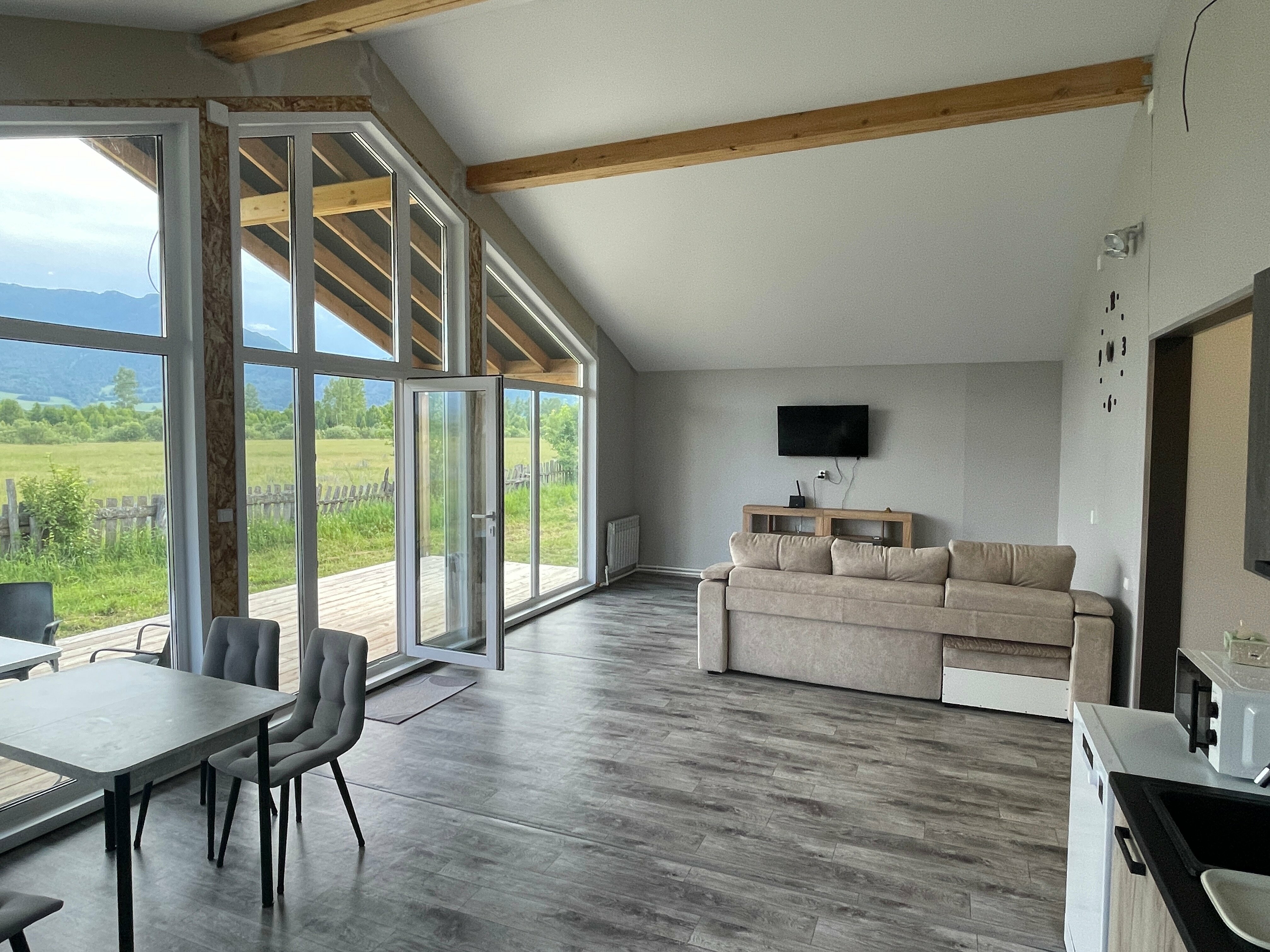 Коттедж с видом на горы