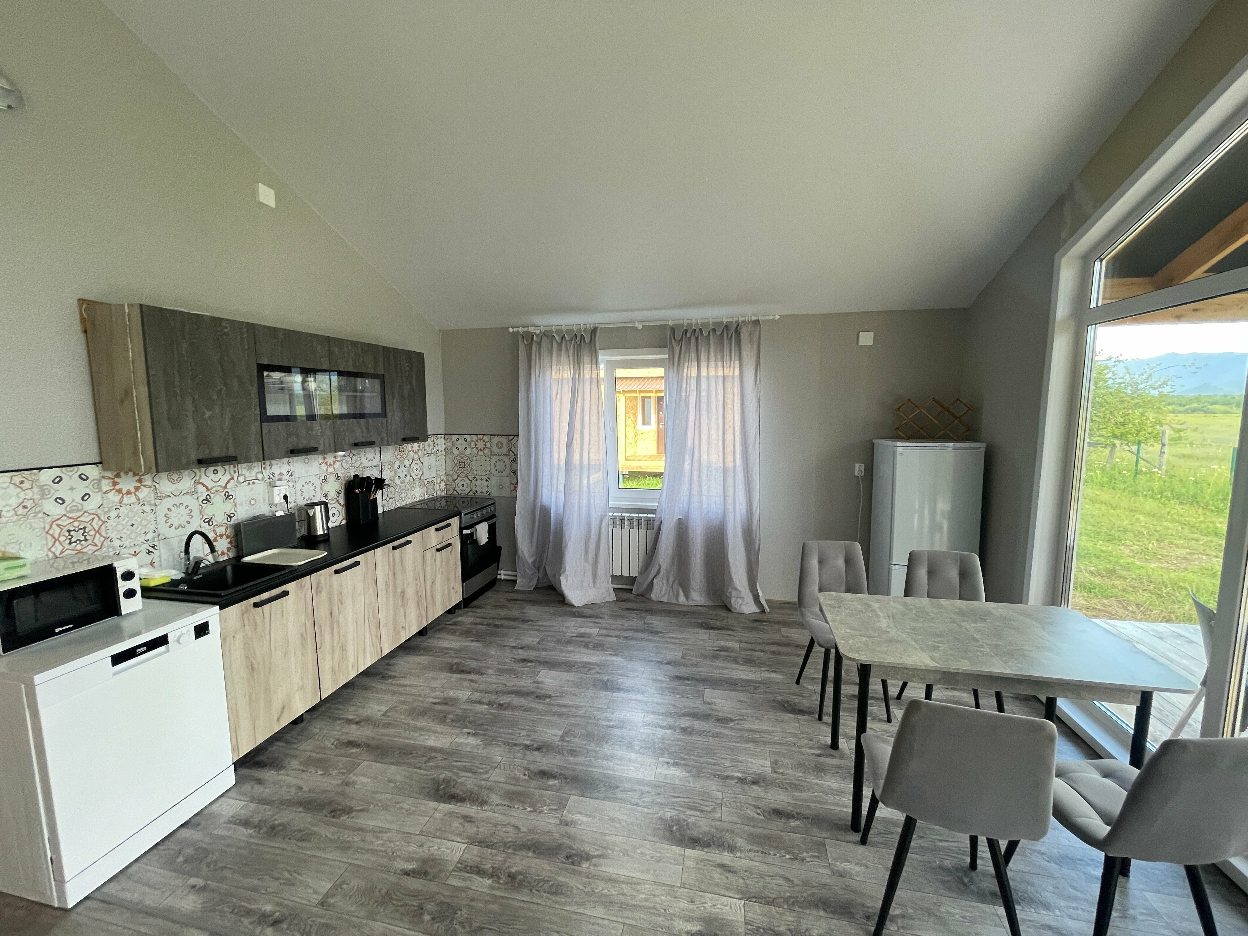 Коттедж с видом на горы