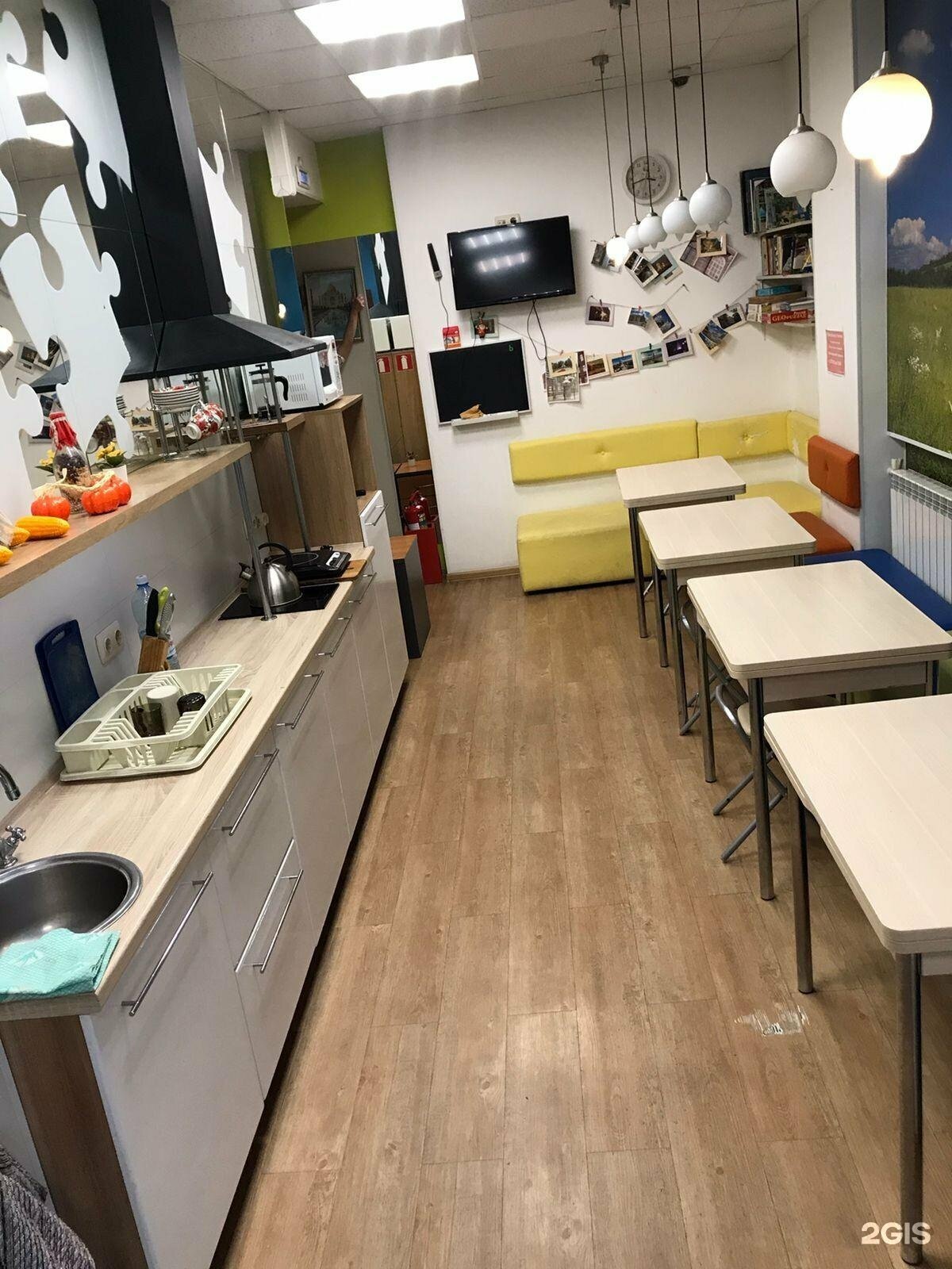 Нижняя койка в двухместном номере