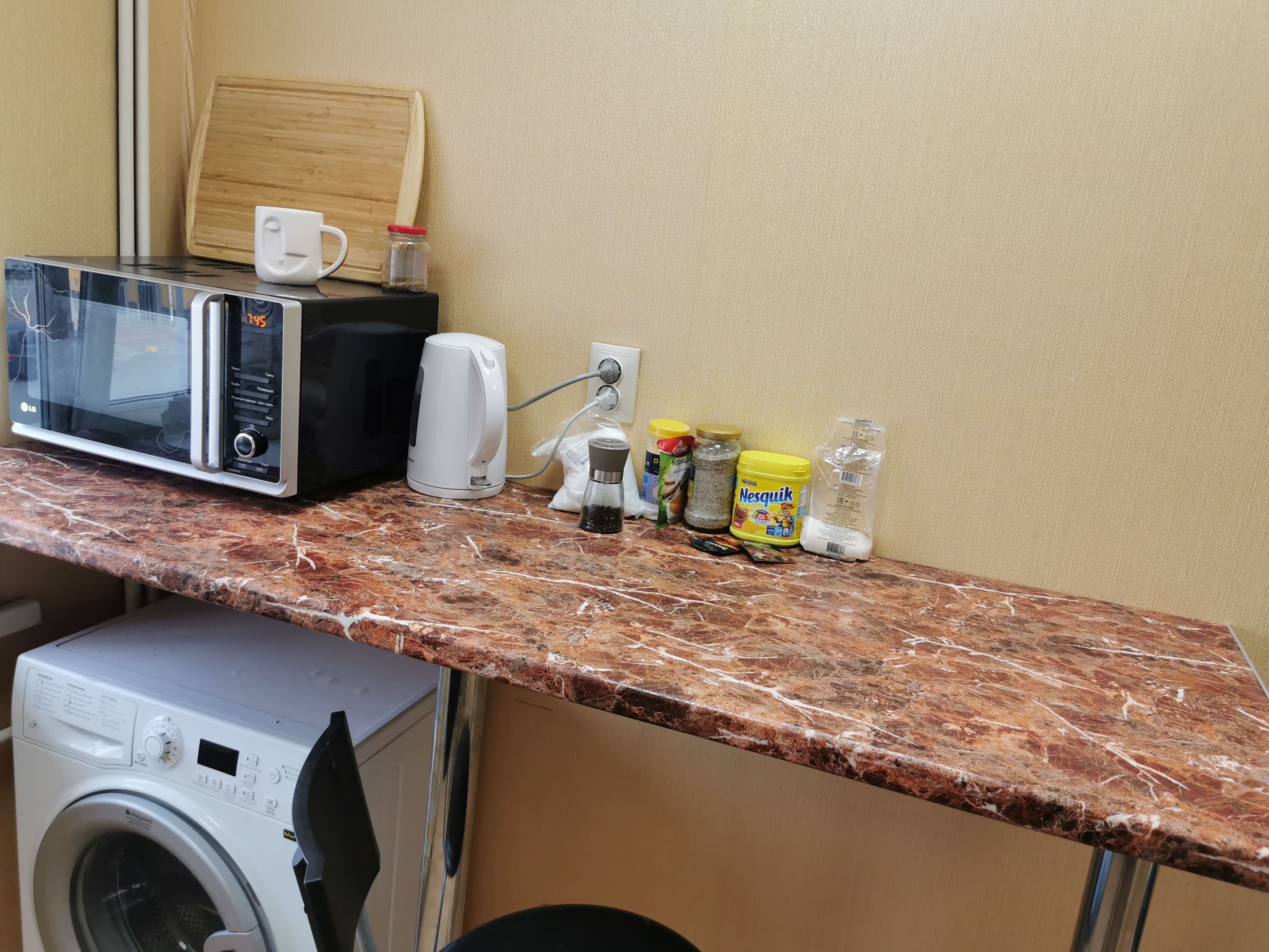 Верхняя койка в 6-местном мужском номере