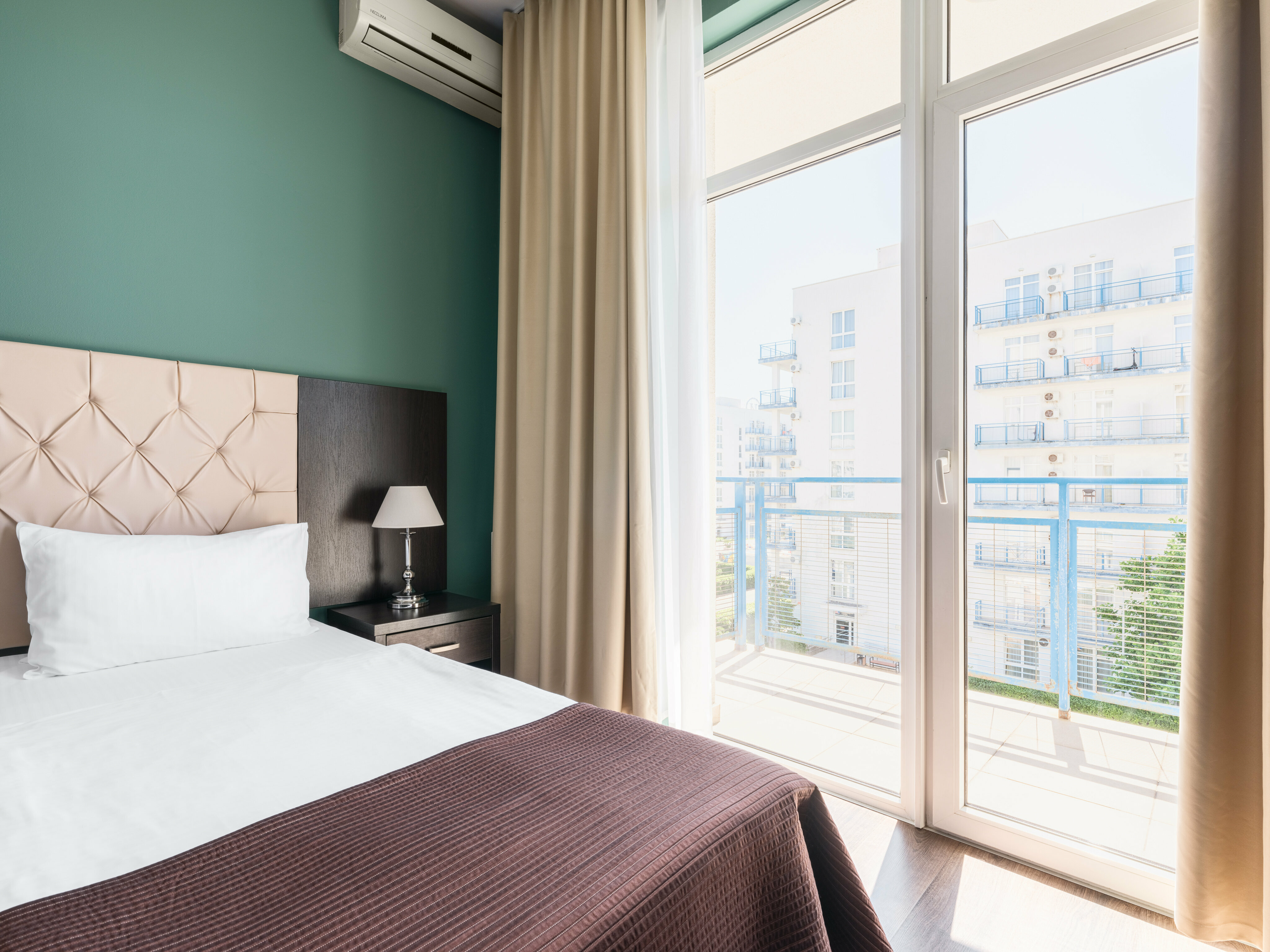 Стандарт 24 кв.м. с кухней |2 отдельные кровати