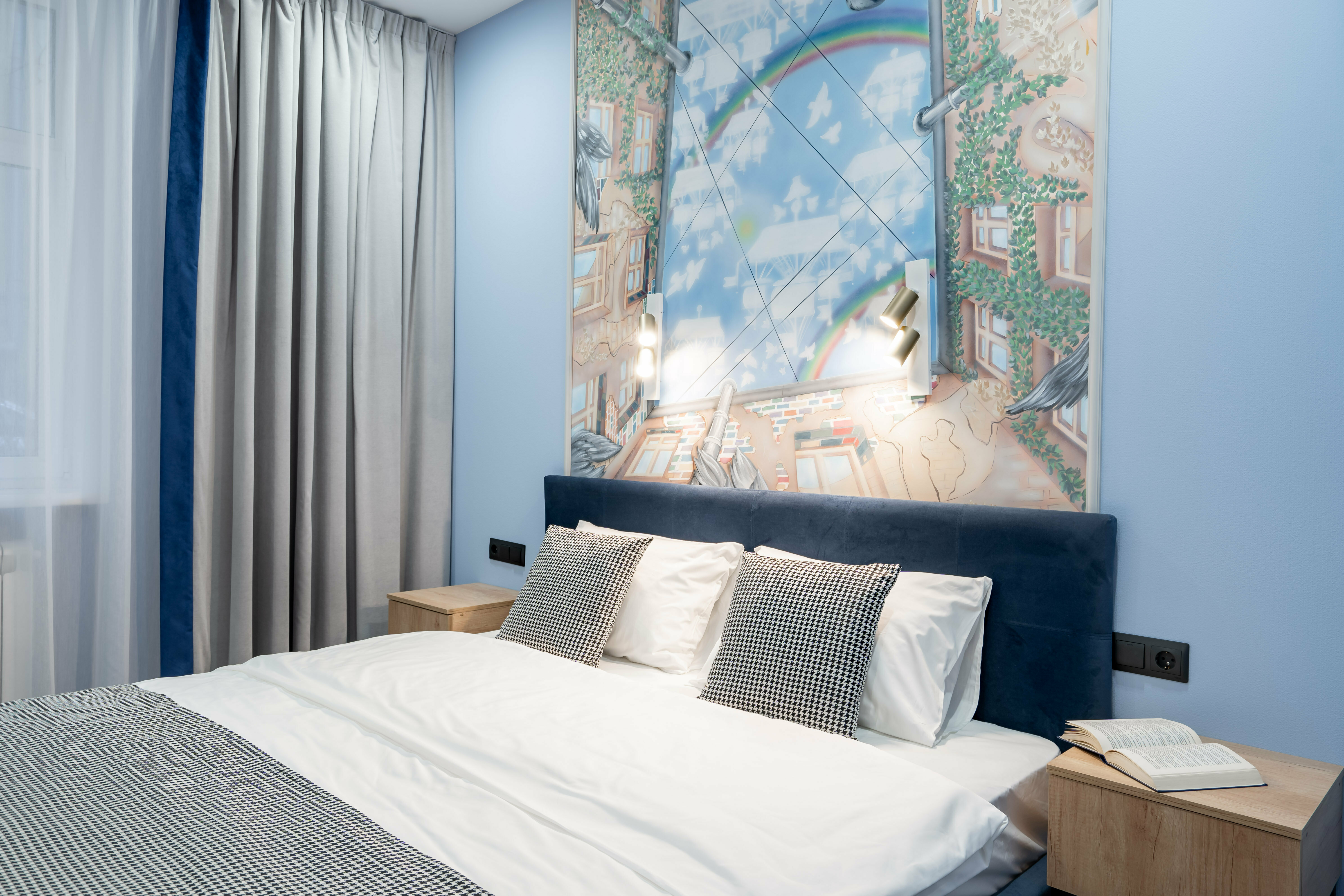 Двухместный стандартный номер «Питерский колодец».