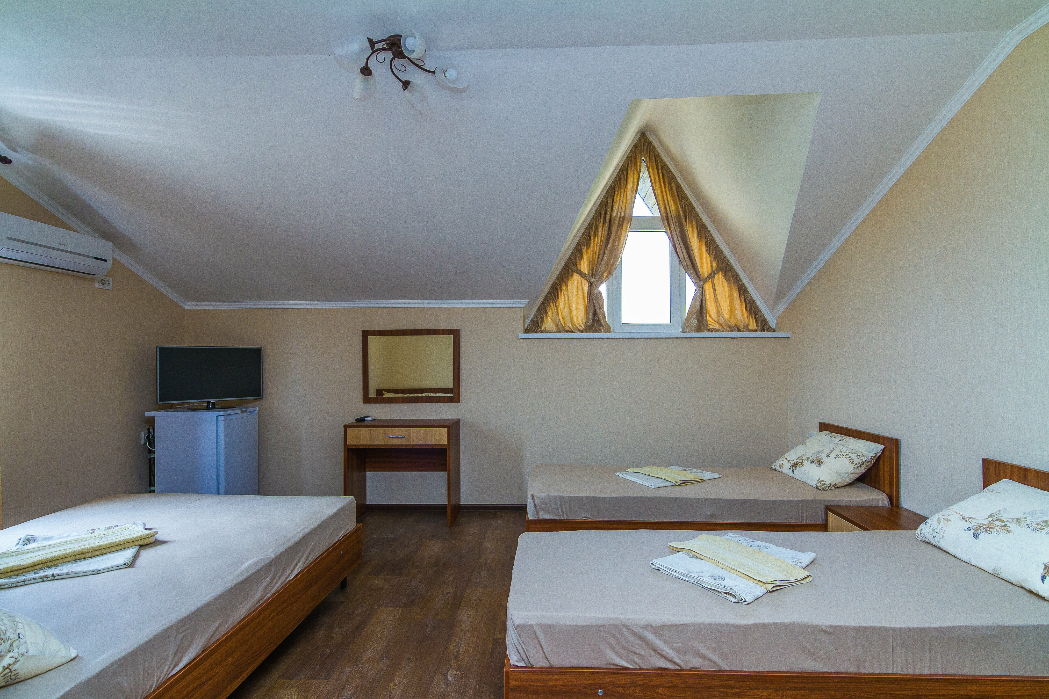 Четырехместный номер