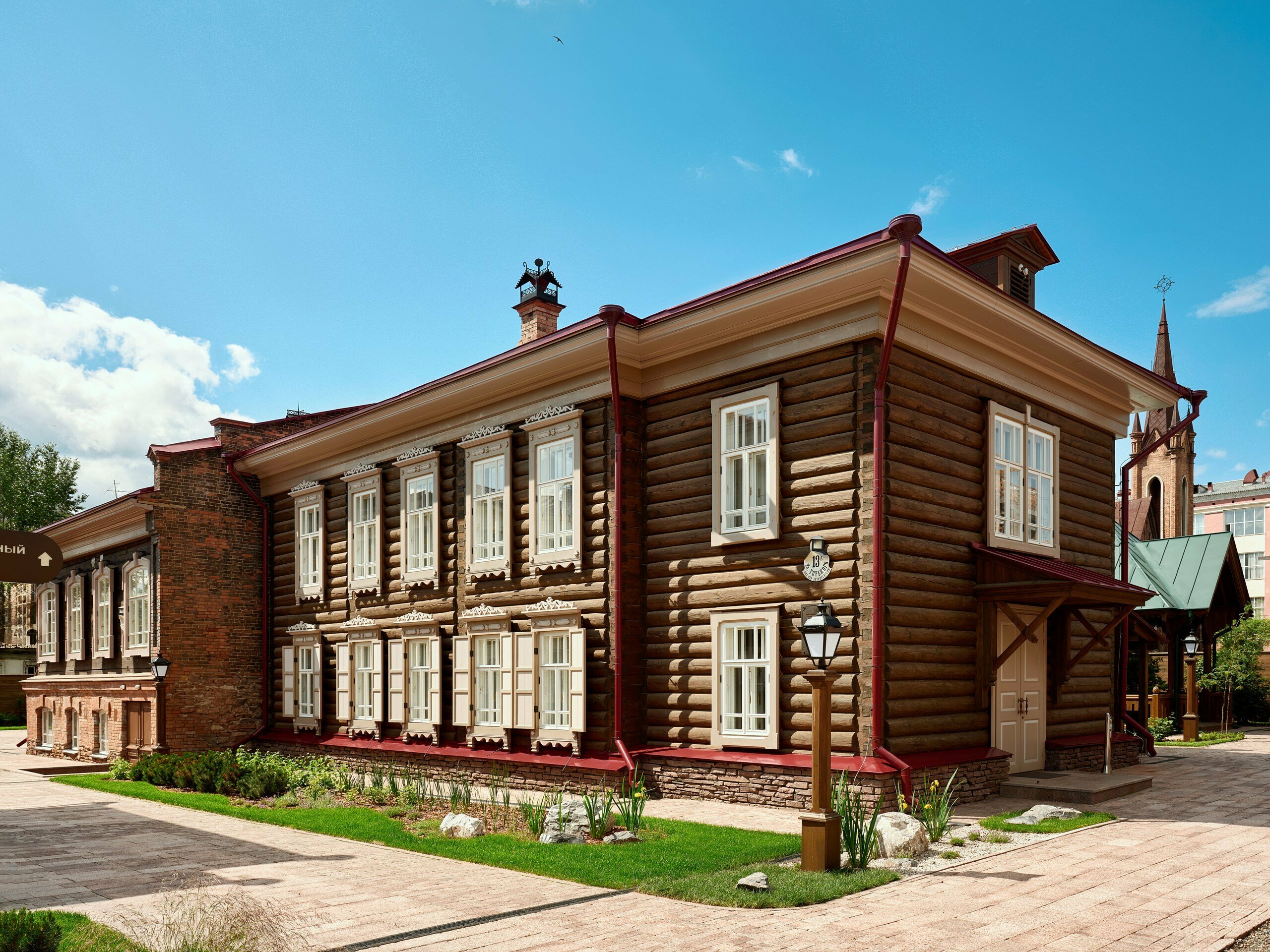 Полулюкс Делюкс