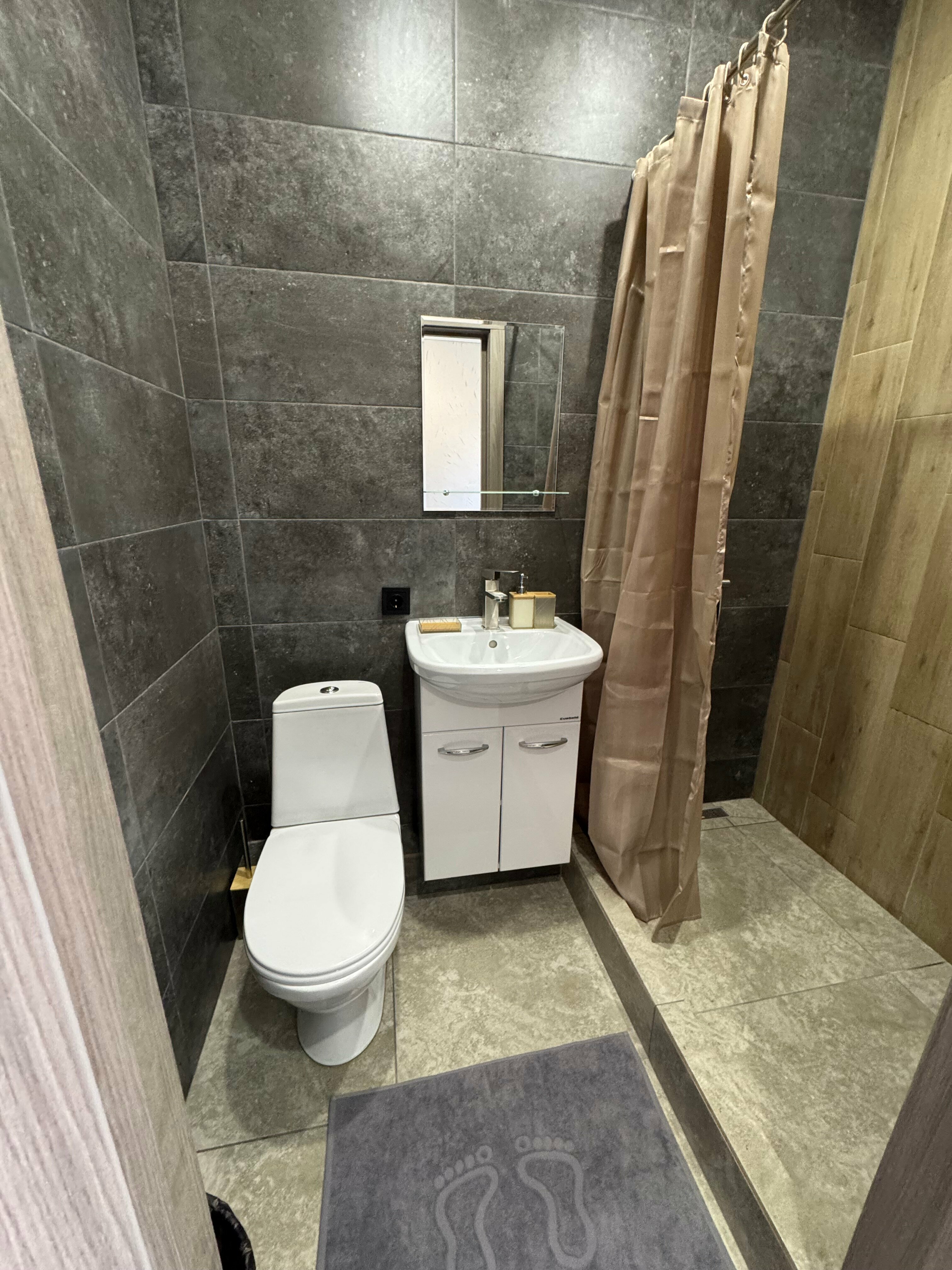 4ех местный номер люкс со своей кухней