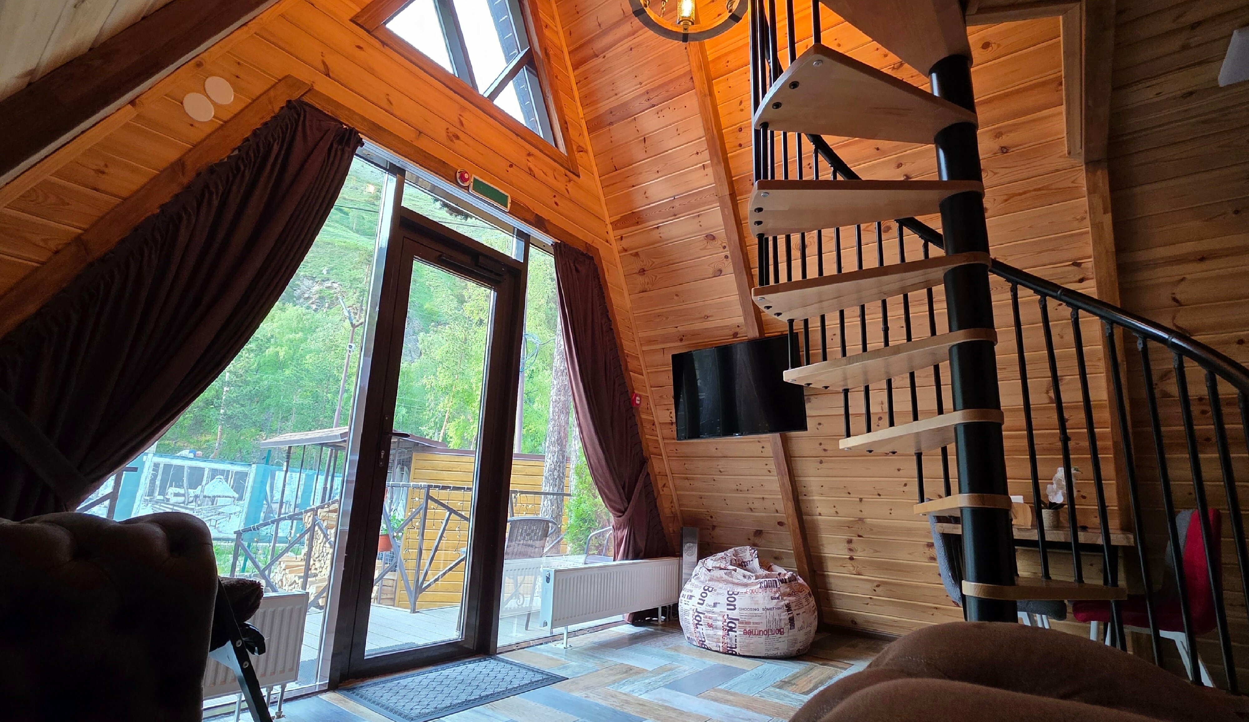 Домик для двоих