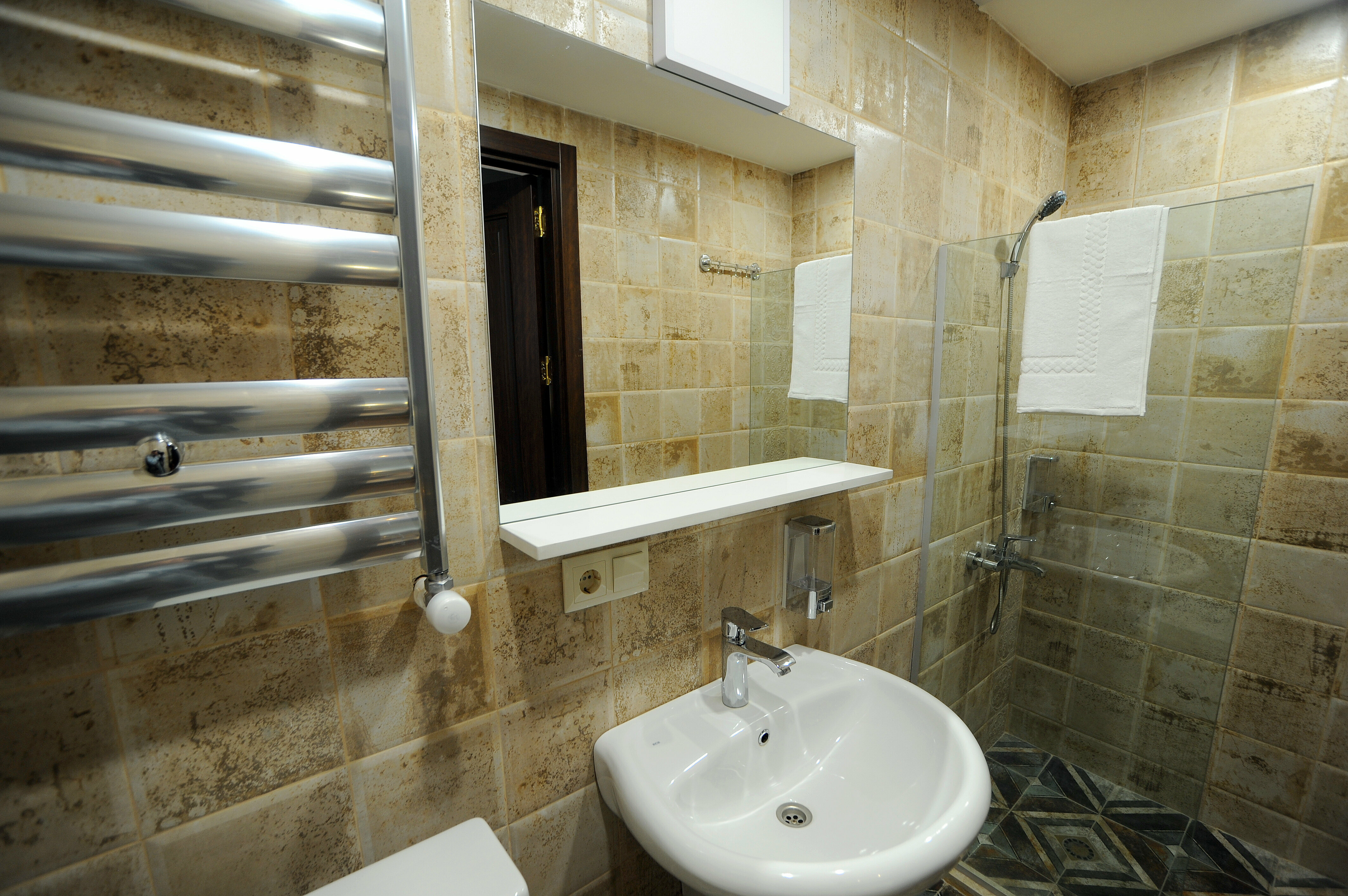 Большой двухместный номер с 1 кроватью