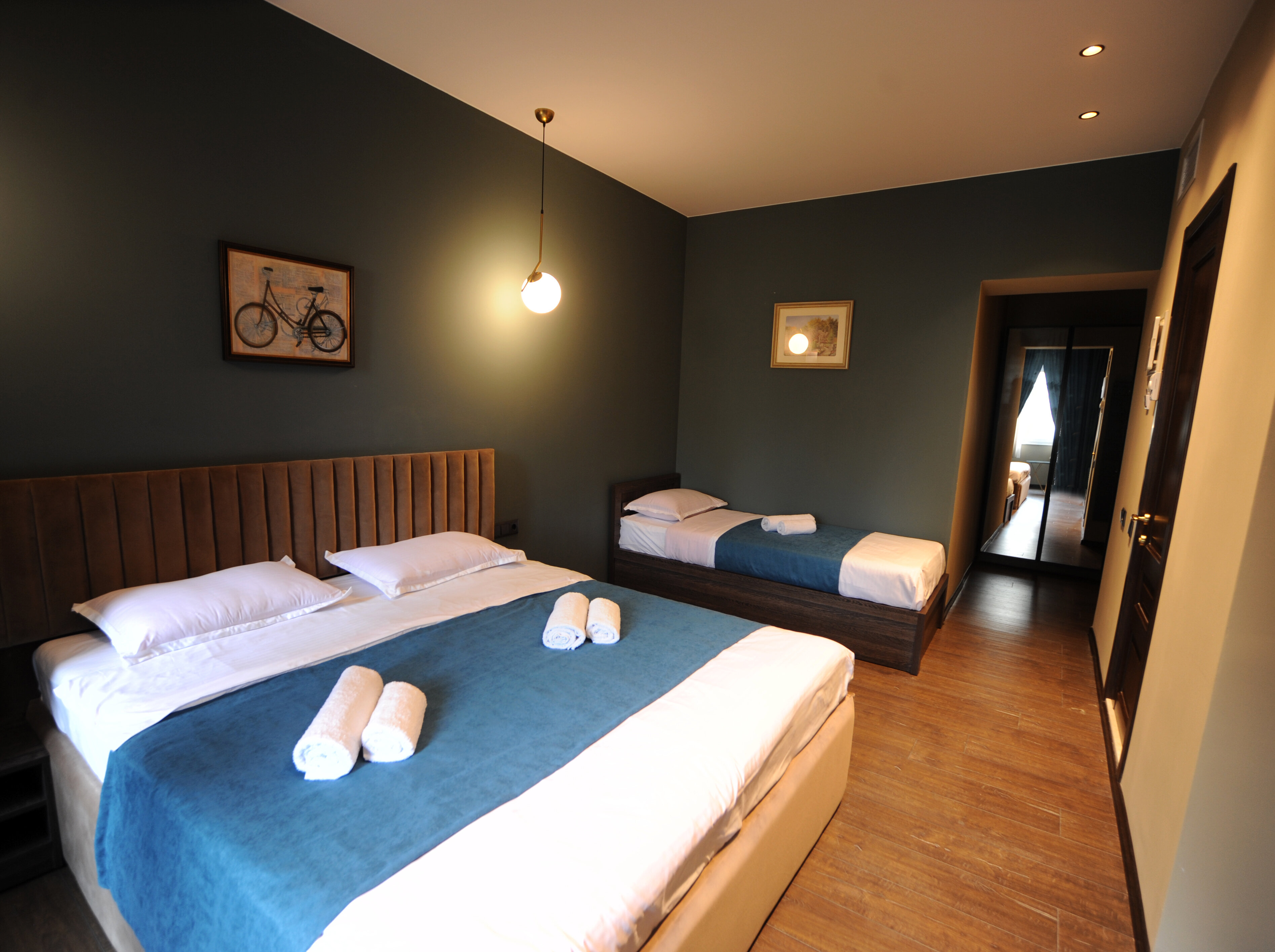 Роскошный трехместный номер