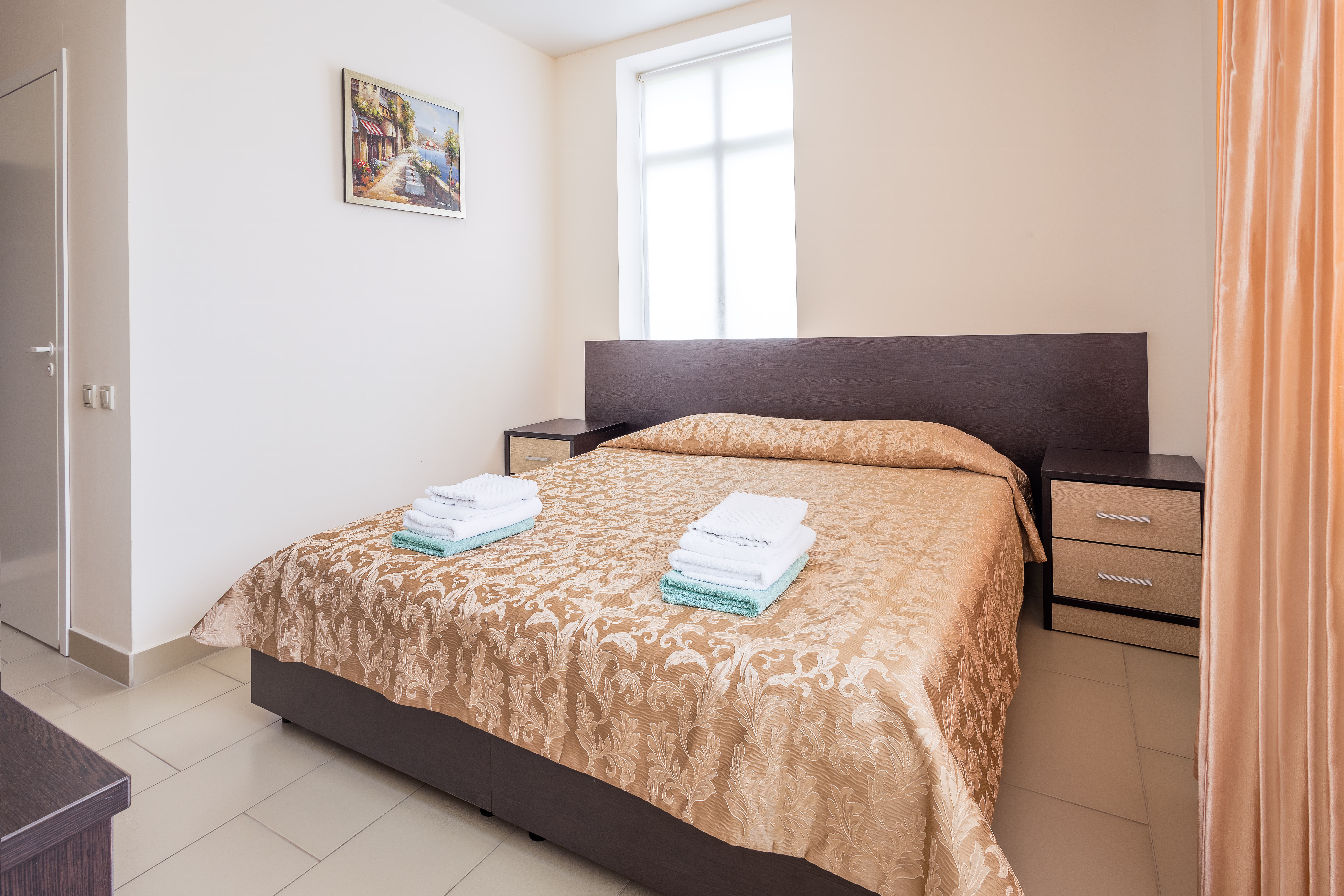 Двухместный номер с 2 отдельными кроватями и балконом