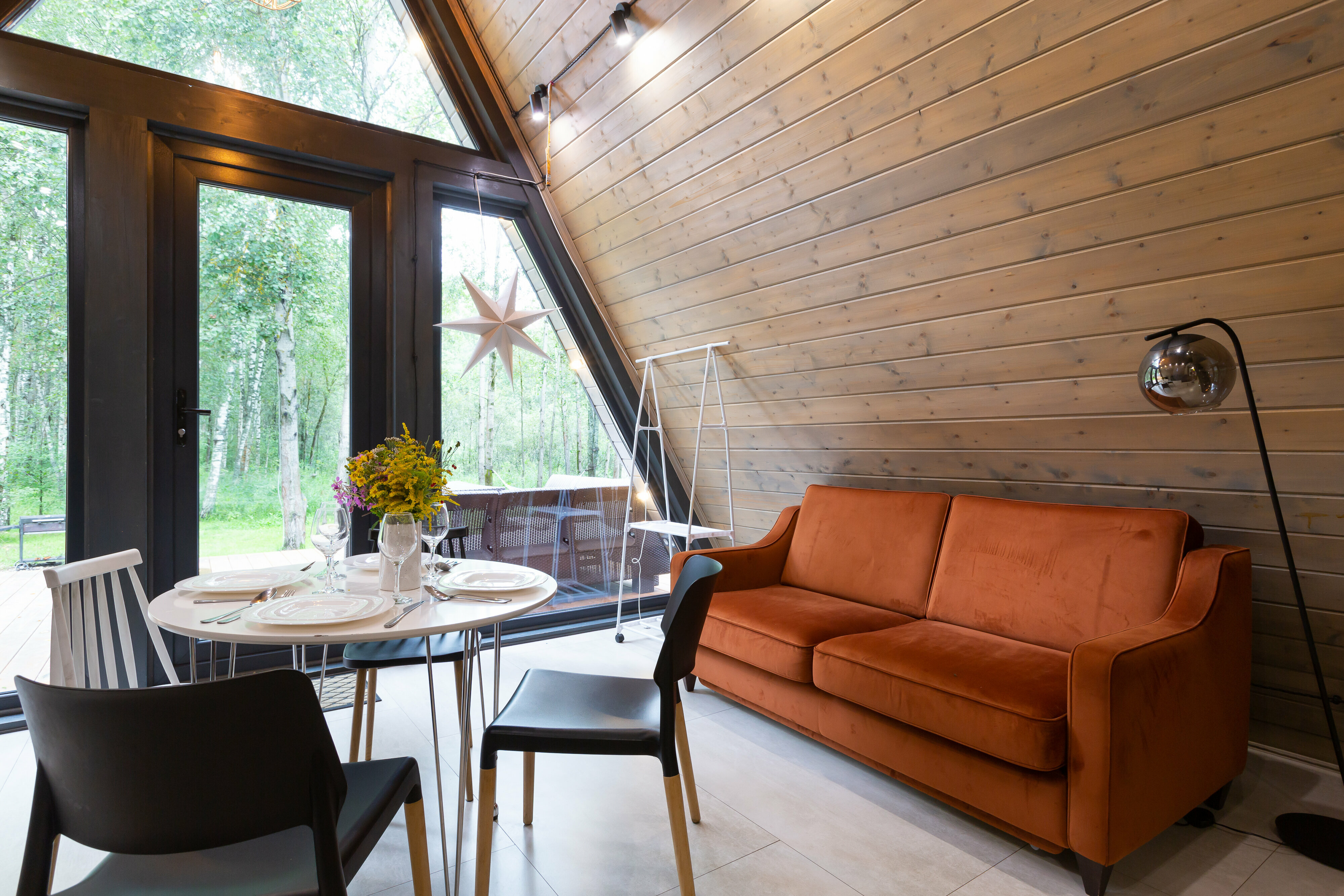 Коттедж с видом на лес