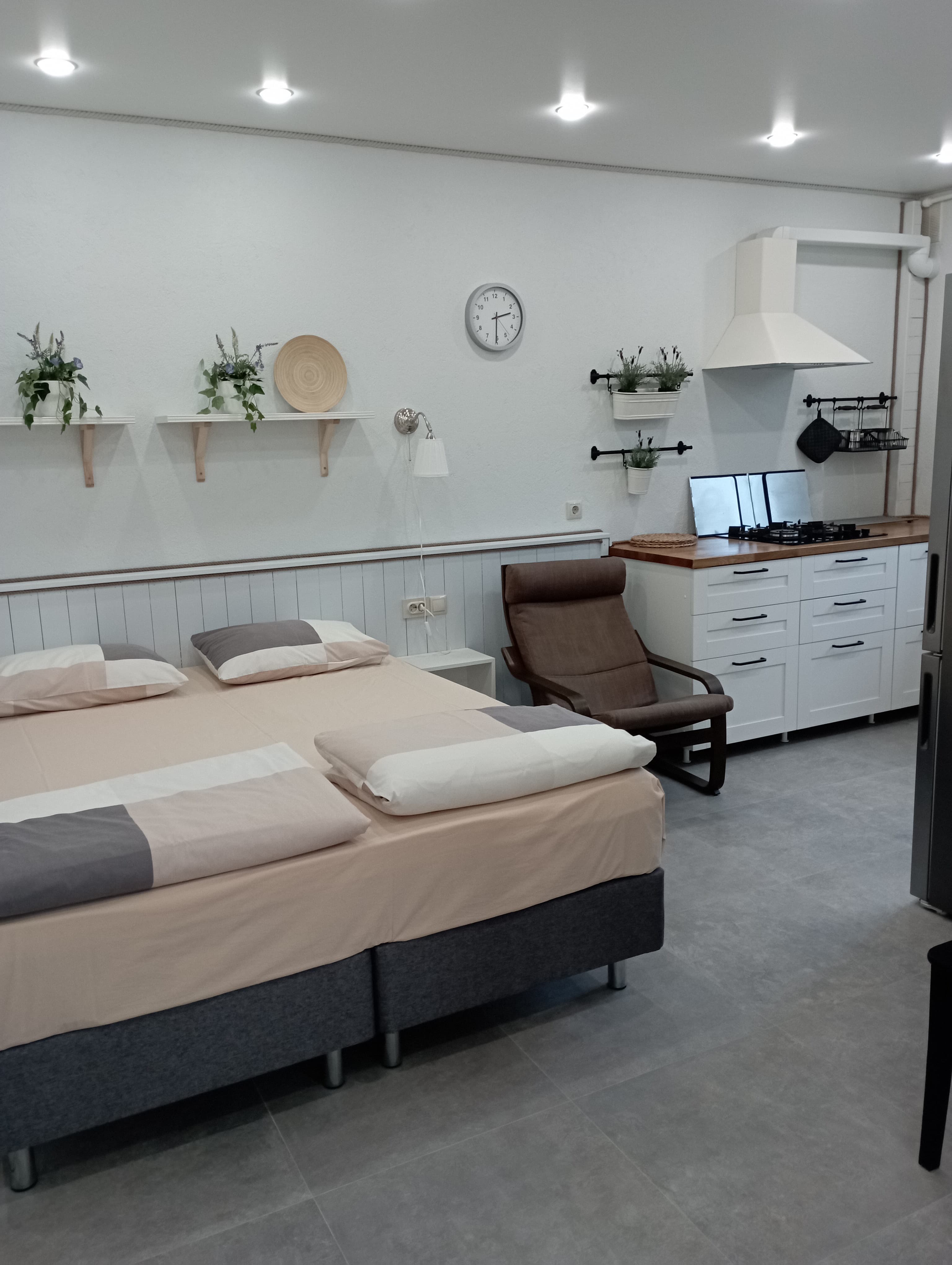 Номер-студия Делюкс с кроватью размера «king-size»