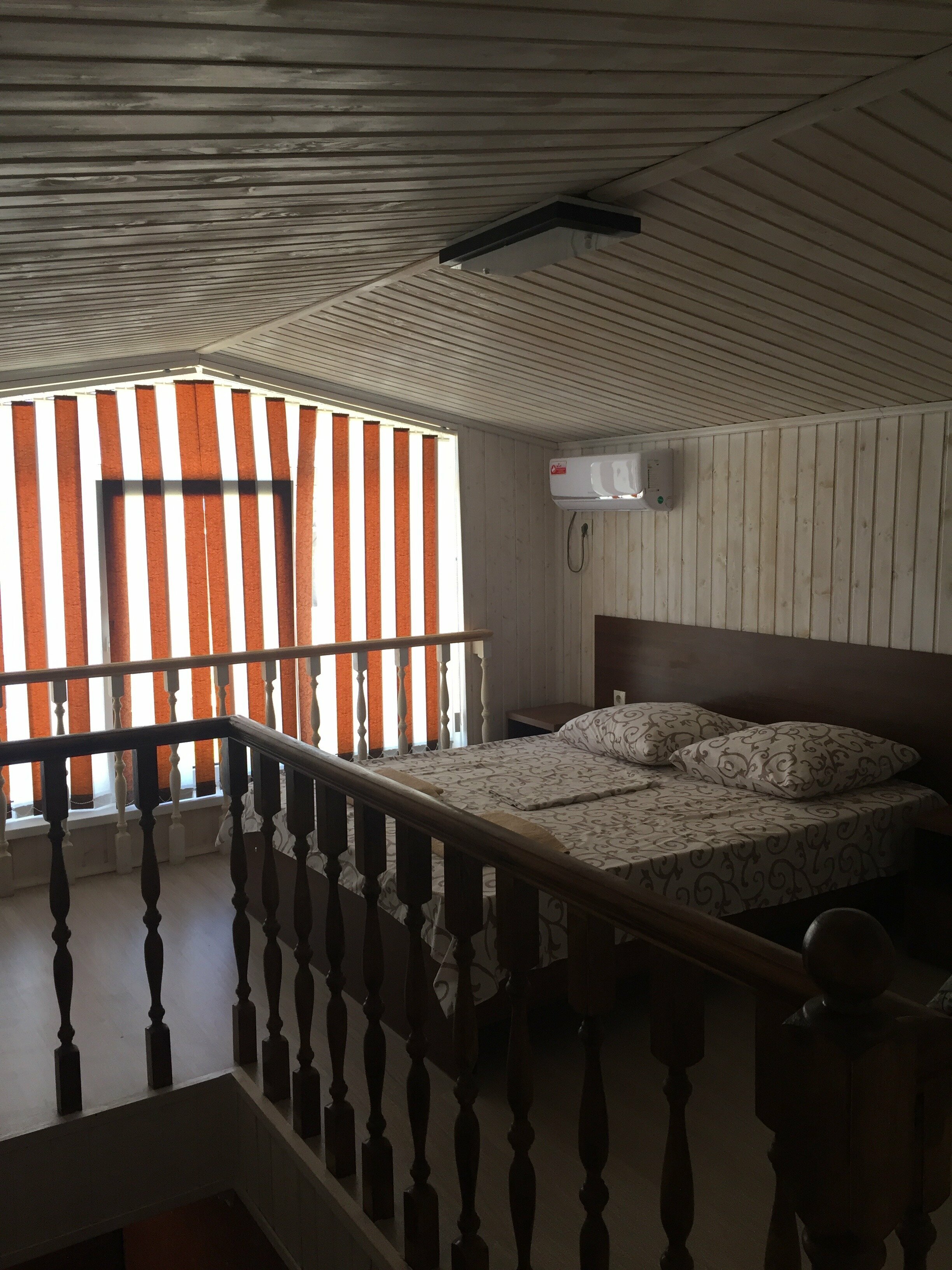 Двухуровневый четырехместный номер