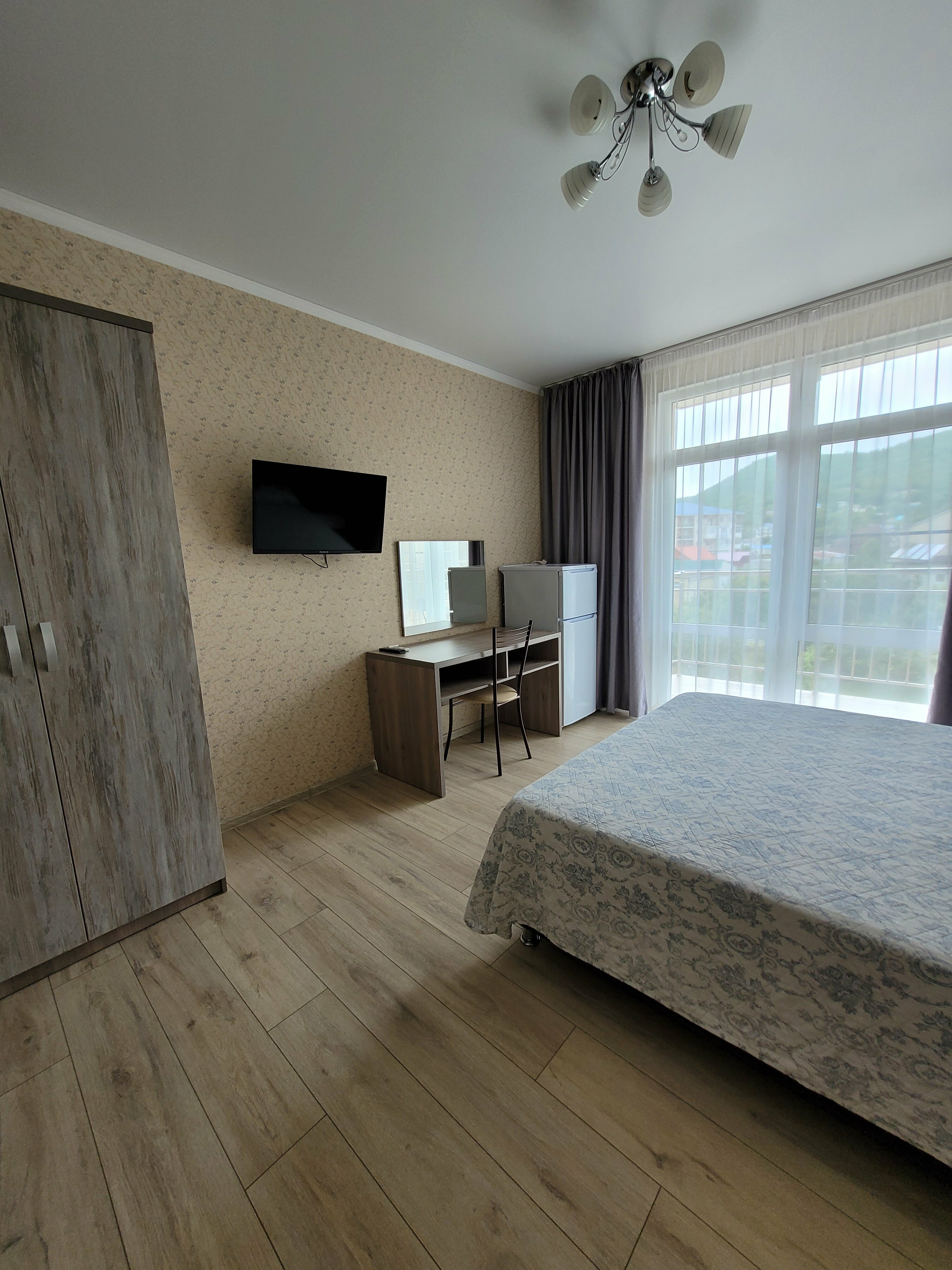 Двухместный номер с 1 кроватью и балконом