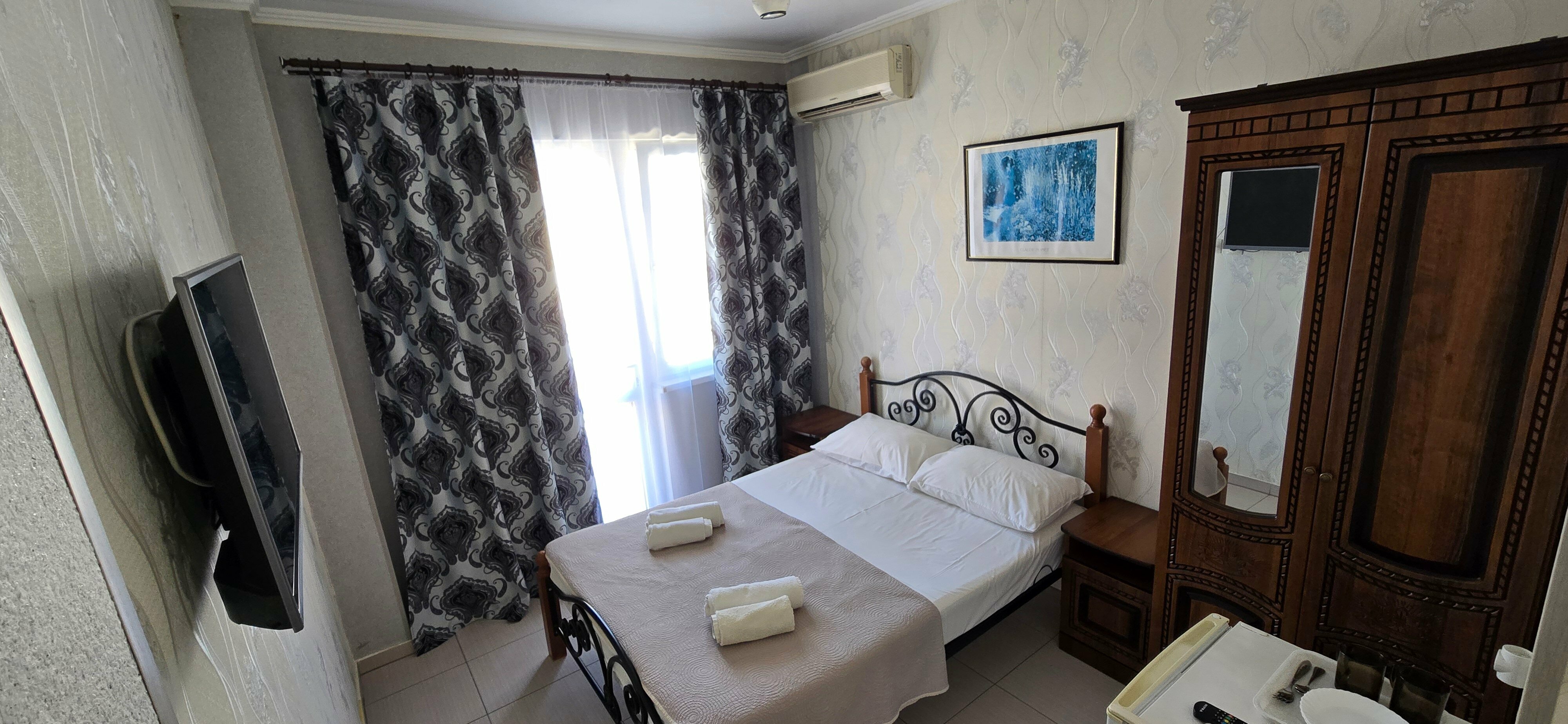 Двухместный номер с 1 кроватью и видом на горы