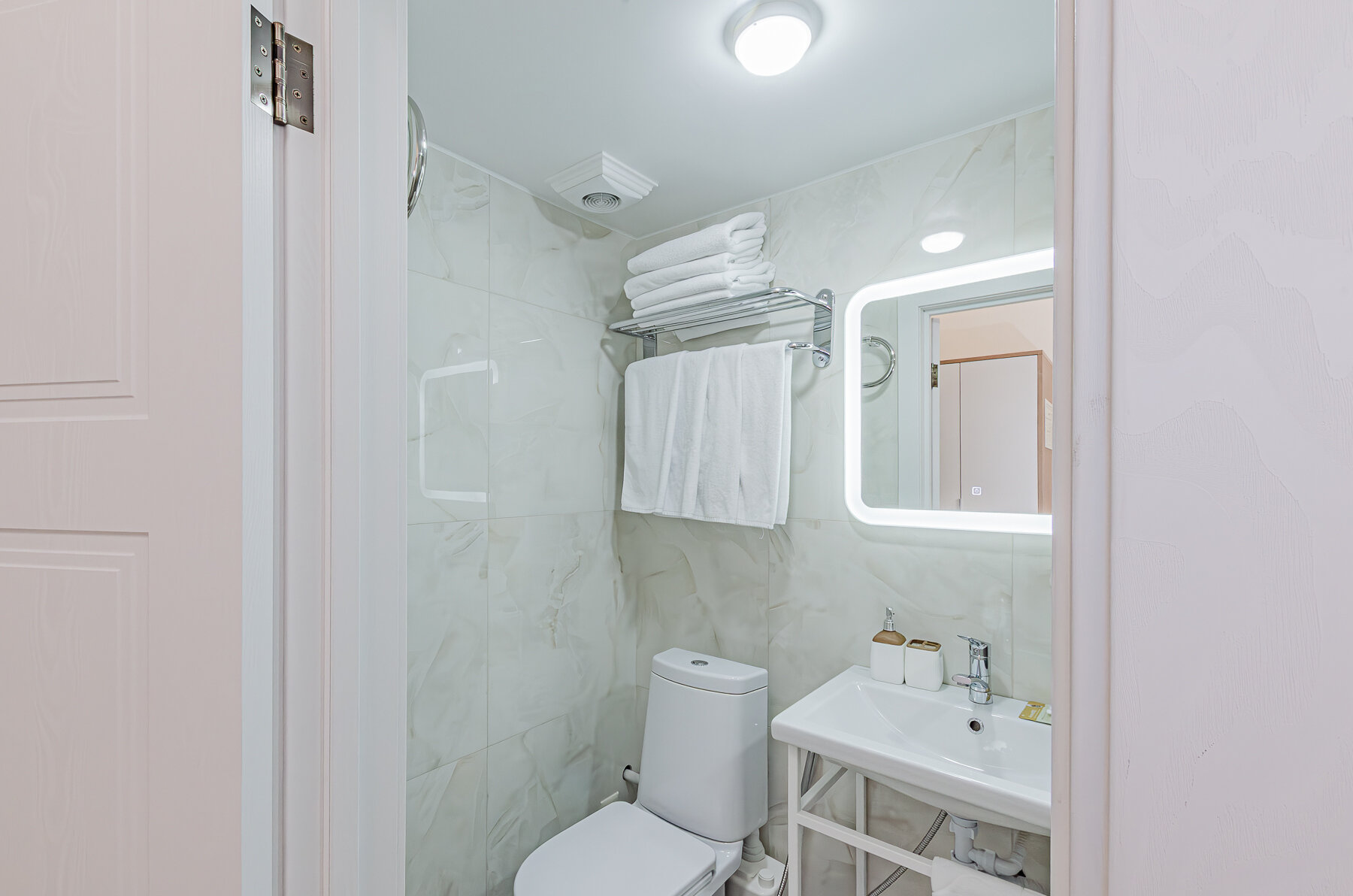 Двухуровневый номер-студия