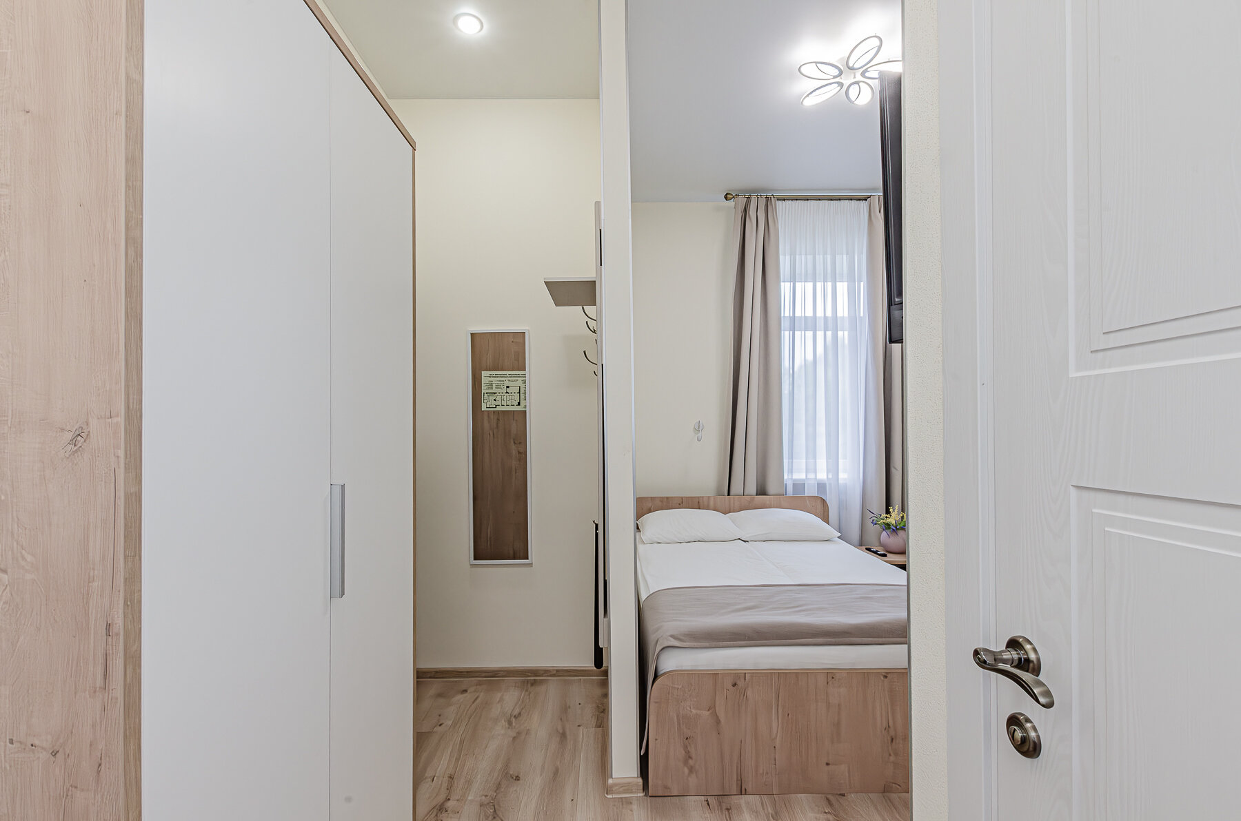 Двухуровневый номер-студия