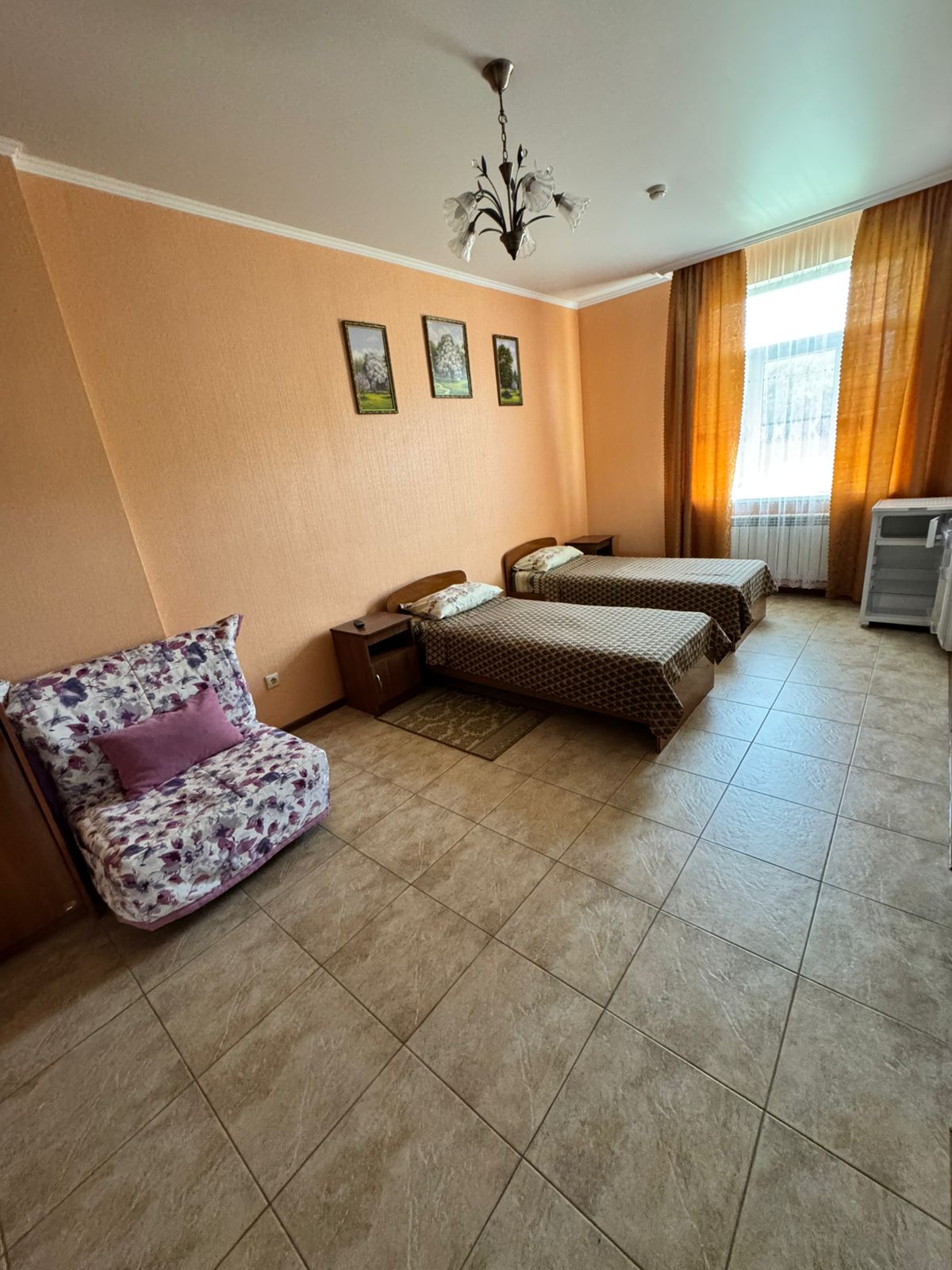 Двухместный номер с 2 отдельными кроватями и душем