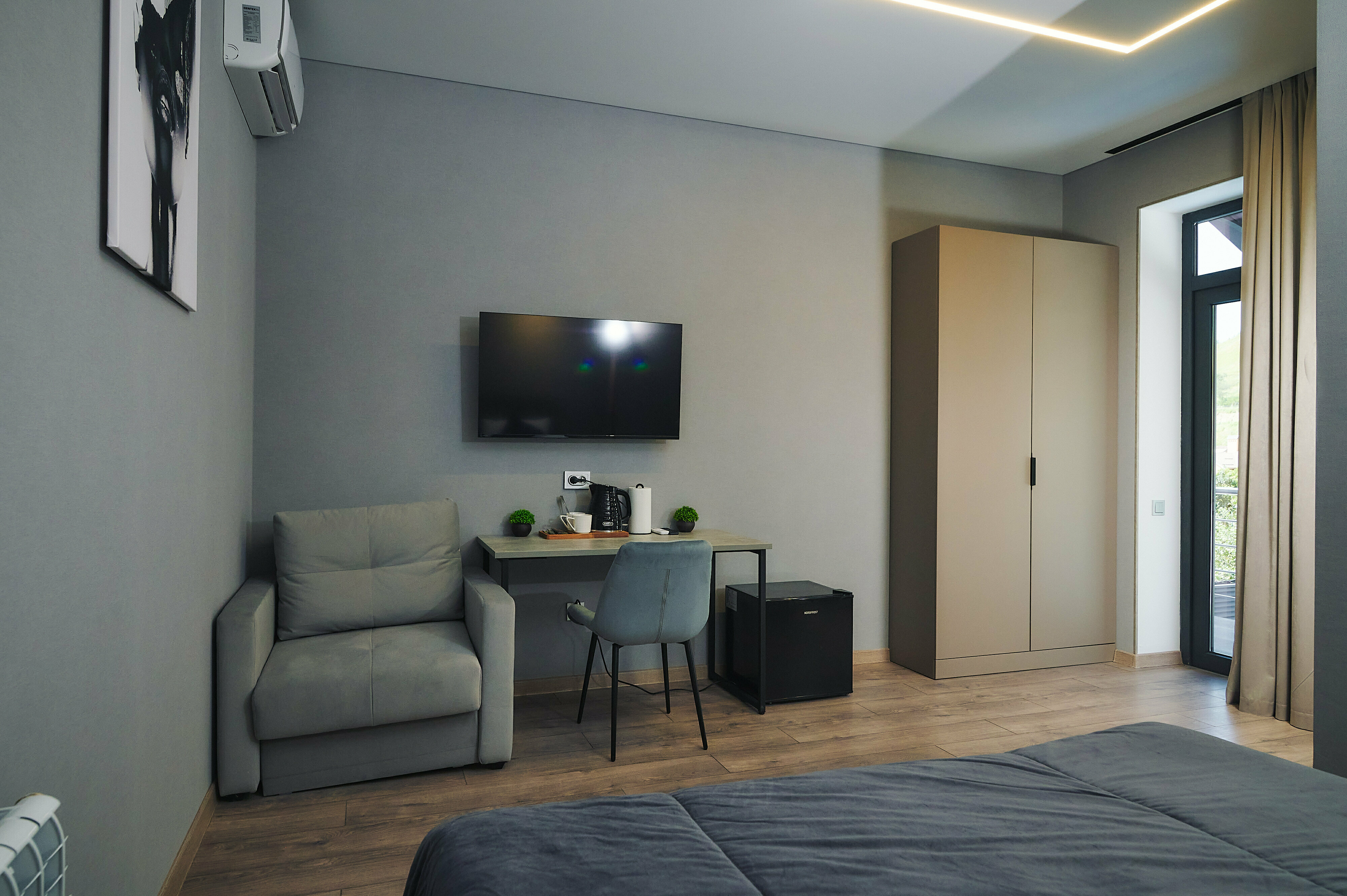 Стандарт с видом на бассейн