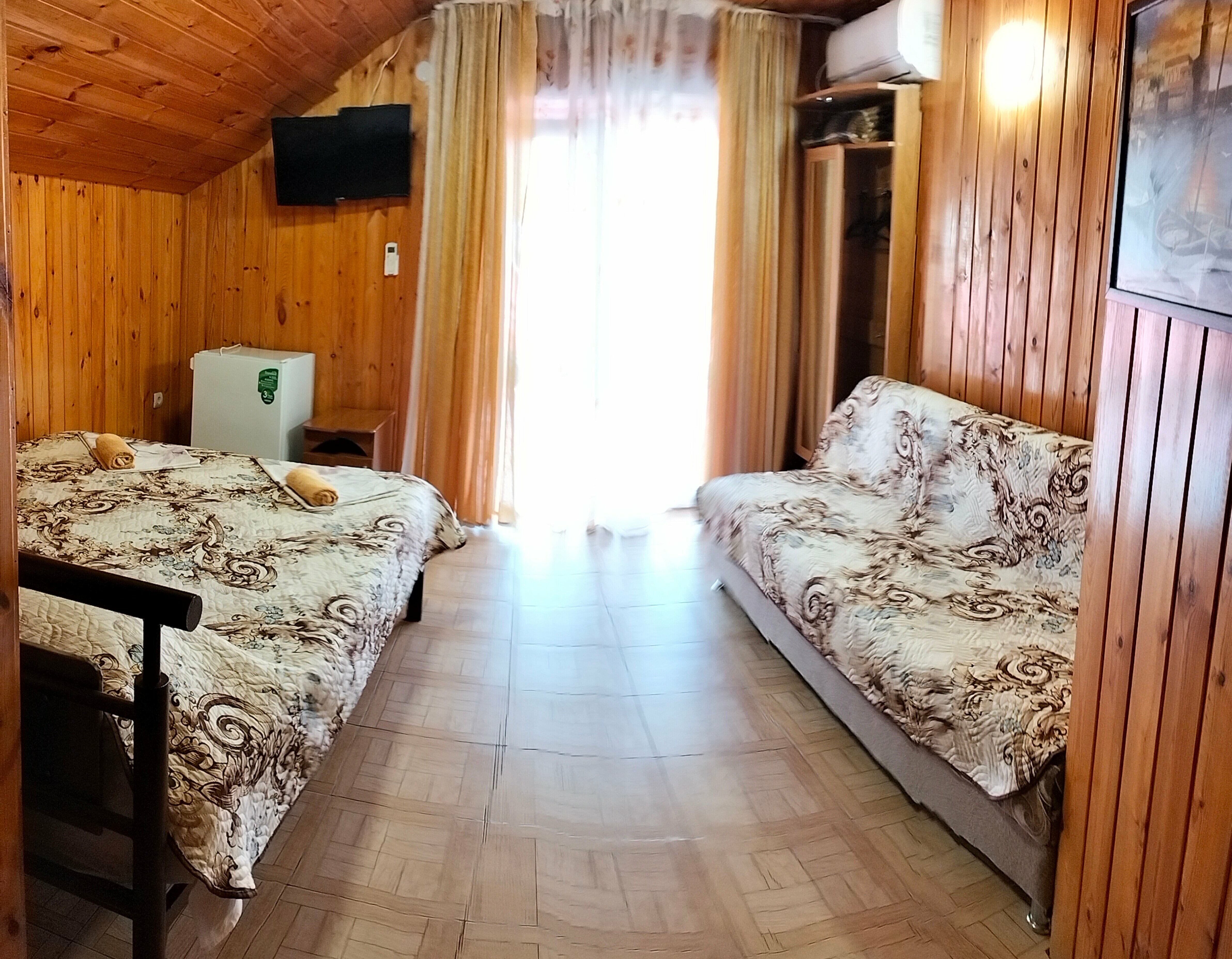 Четырехместный номер с видом на море