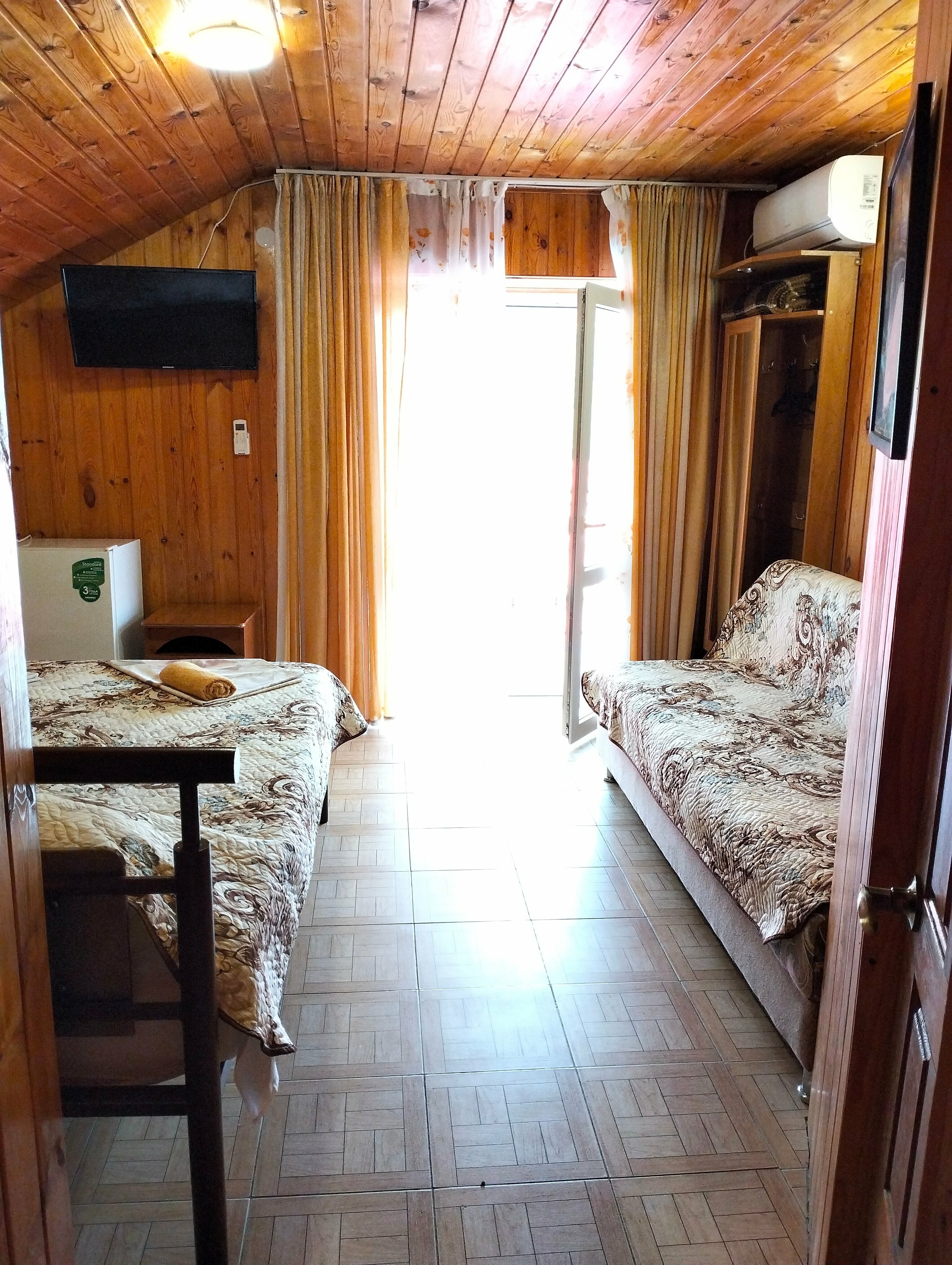 Четырехместный номер с видом на море