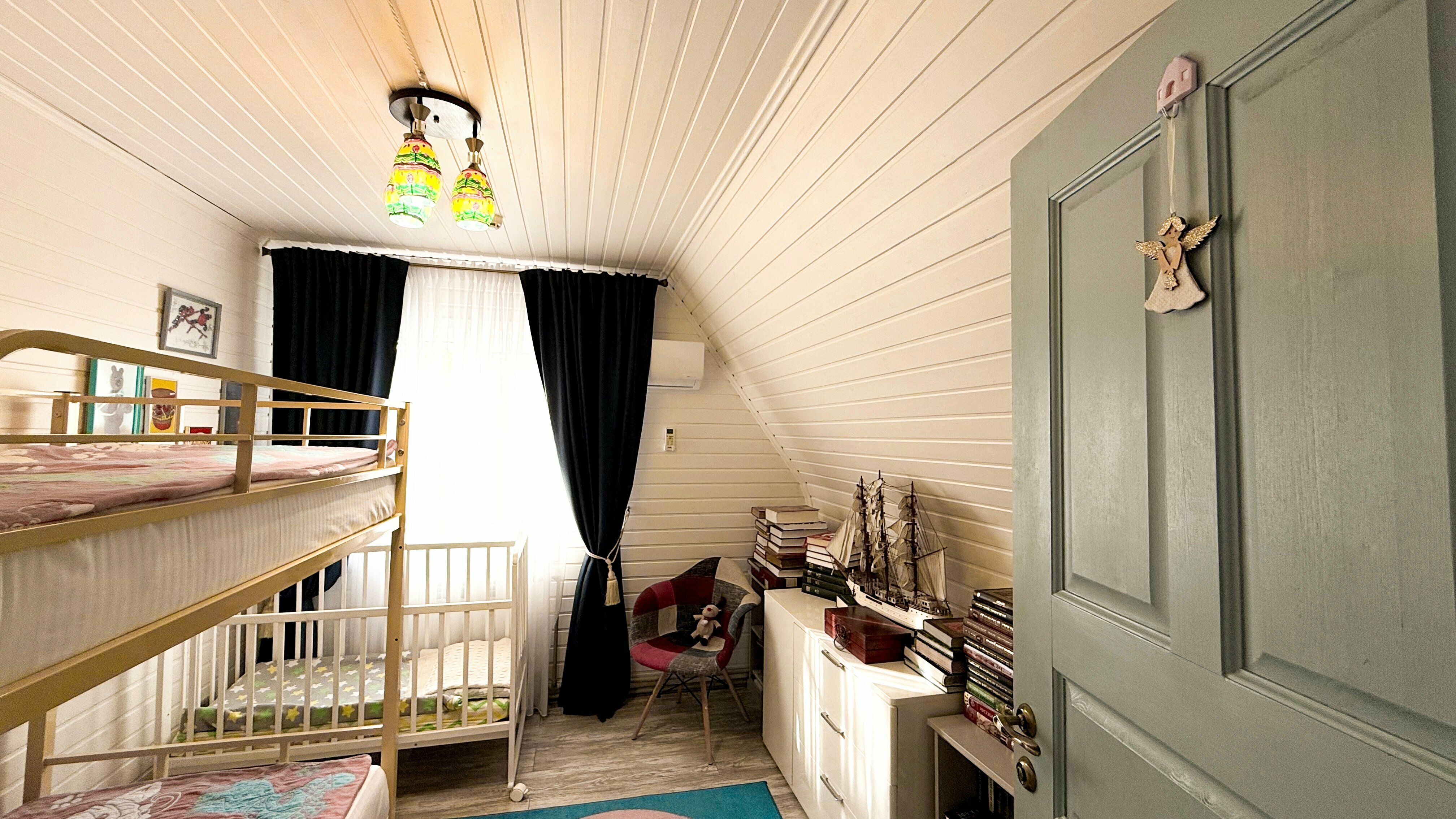 Дом с 5 спальнями