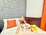 Комфорт для Пятерых в Metro Apartments