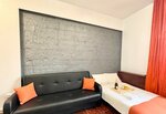 Комфорт для Пятерых в Metro Apartments