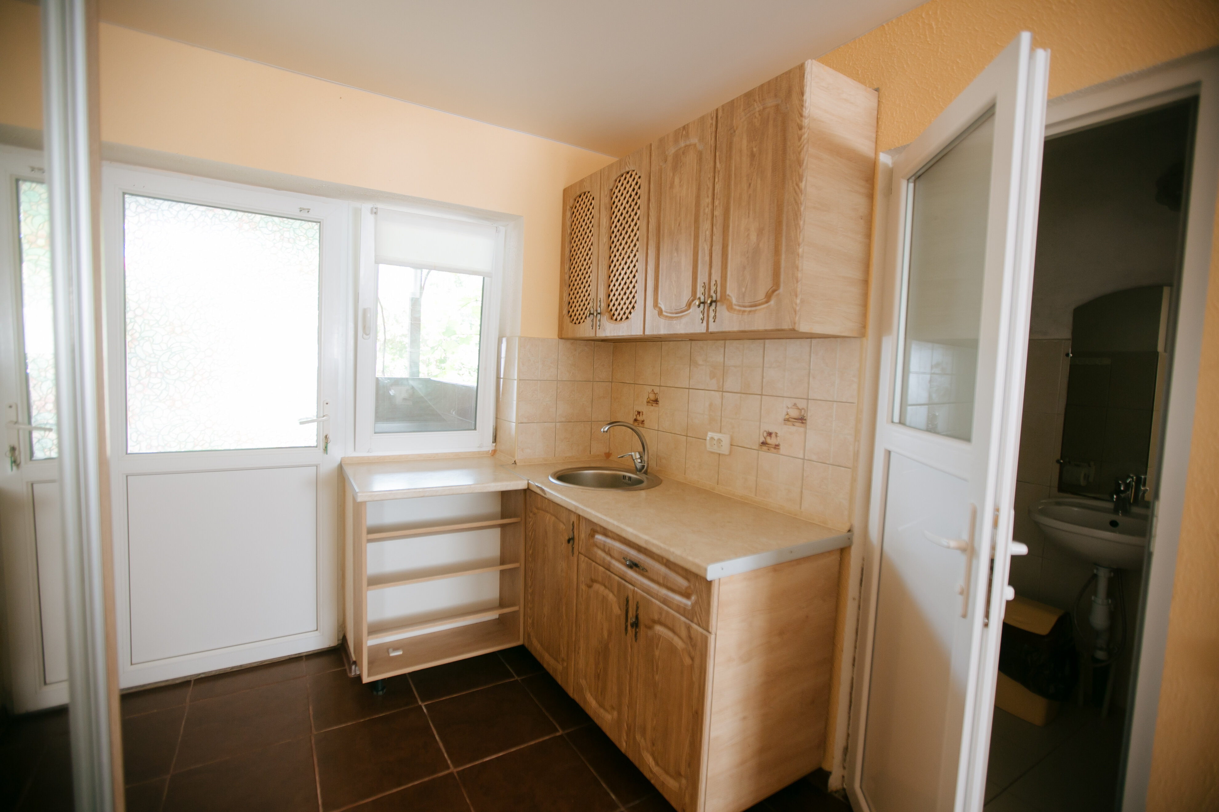 четырехместный номер с кухней и восточной беседкой