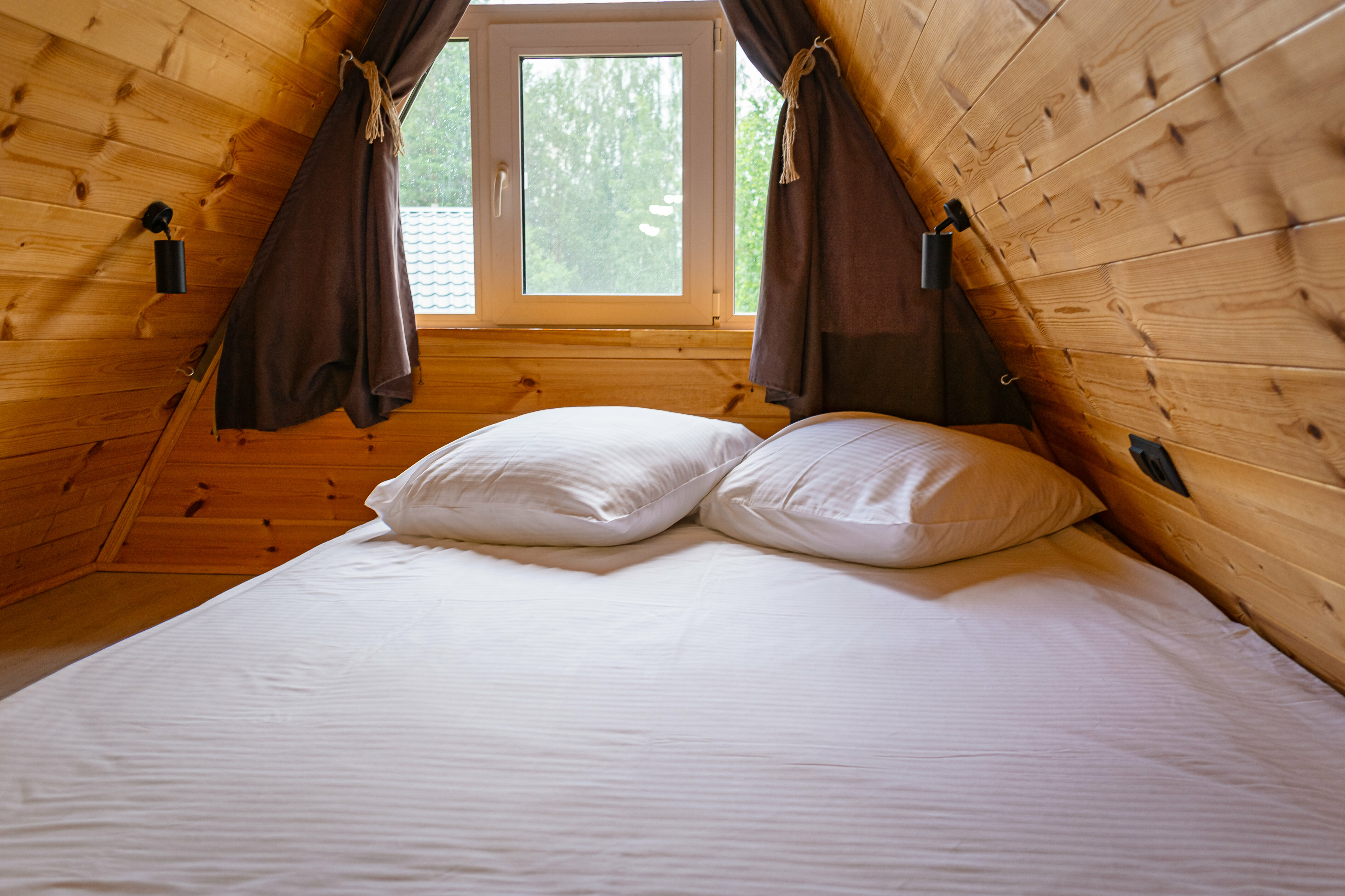 Двухуровневый четырехместный номер