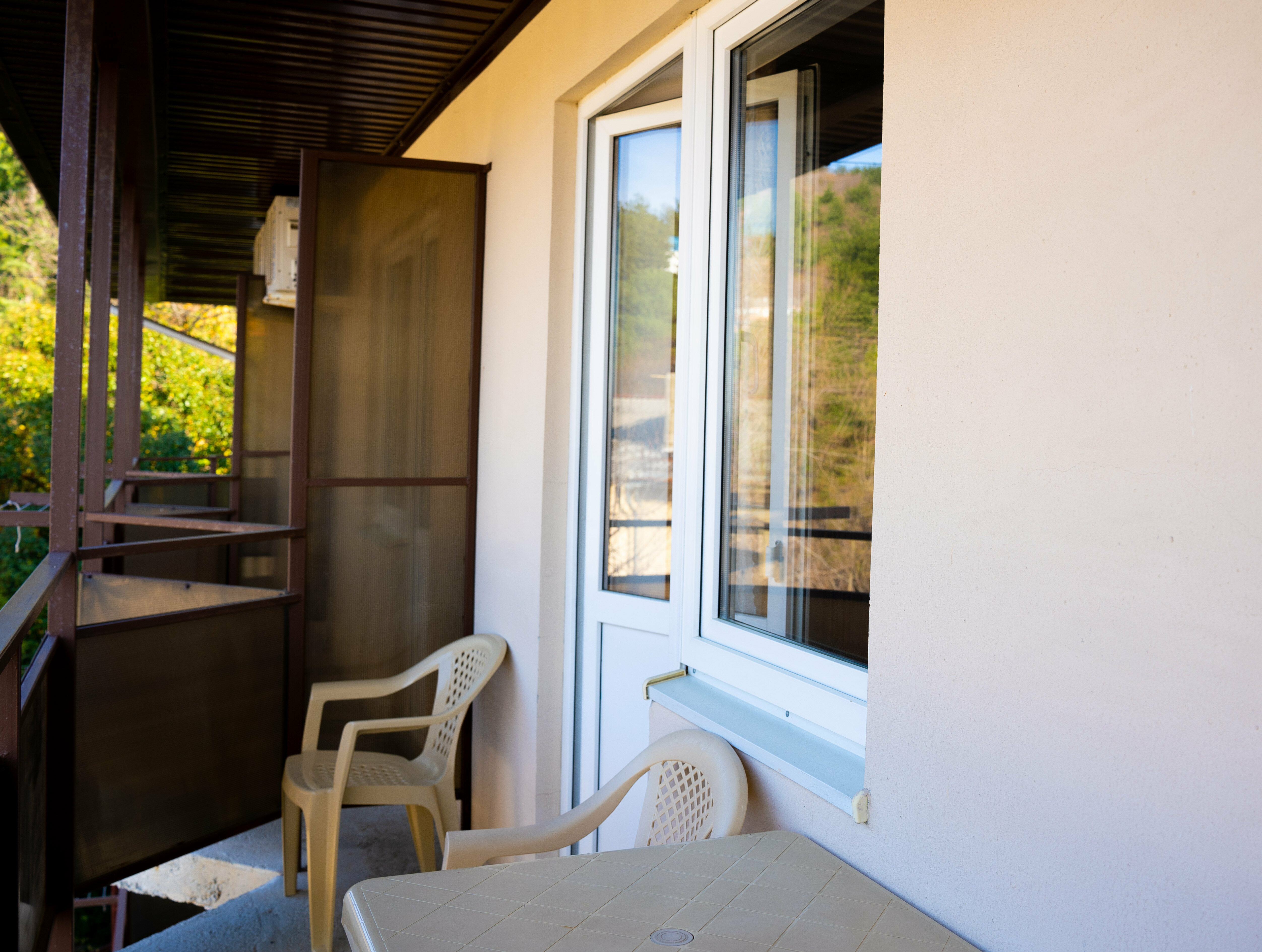 Трехместный номер с балконом