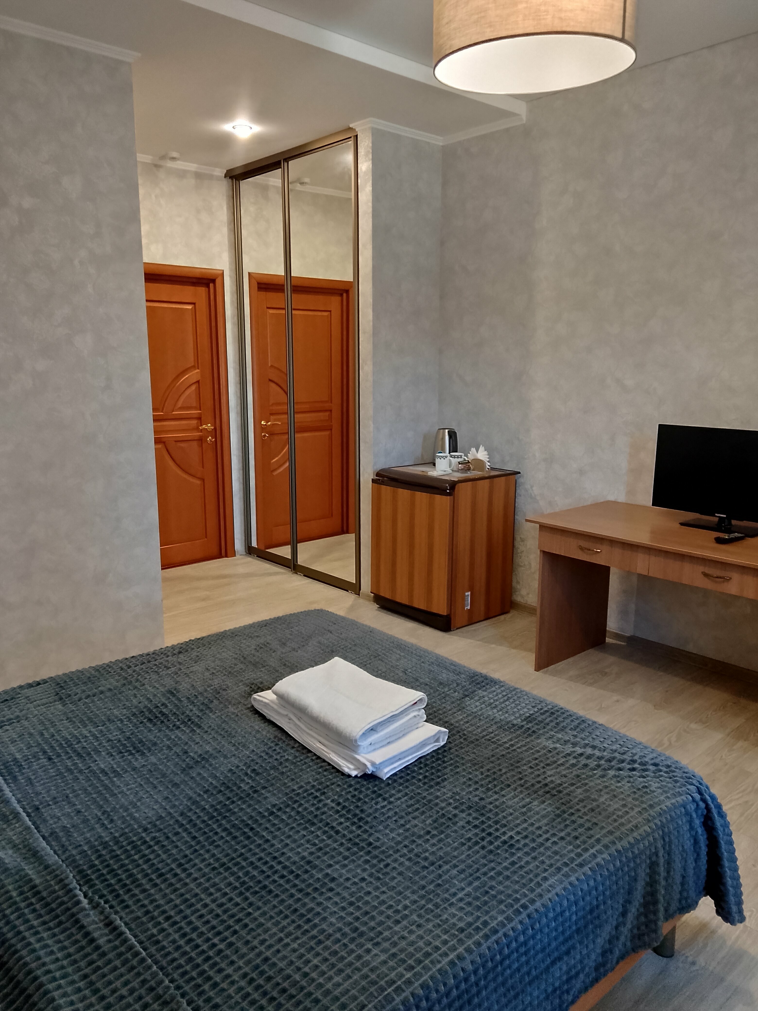 Большой двухместный номер с 1 кроватью