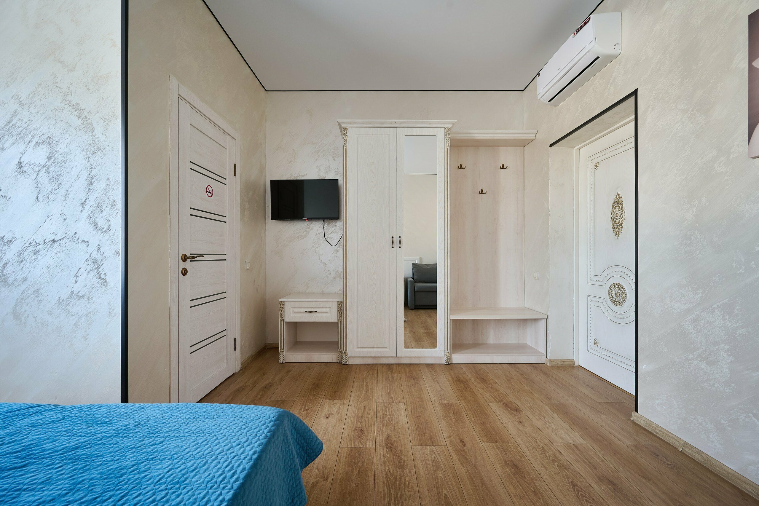 Большой двухместный номер с 1 кроватью