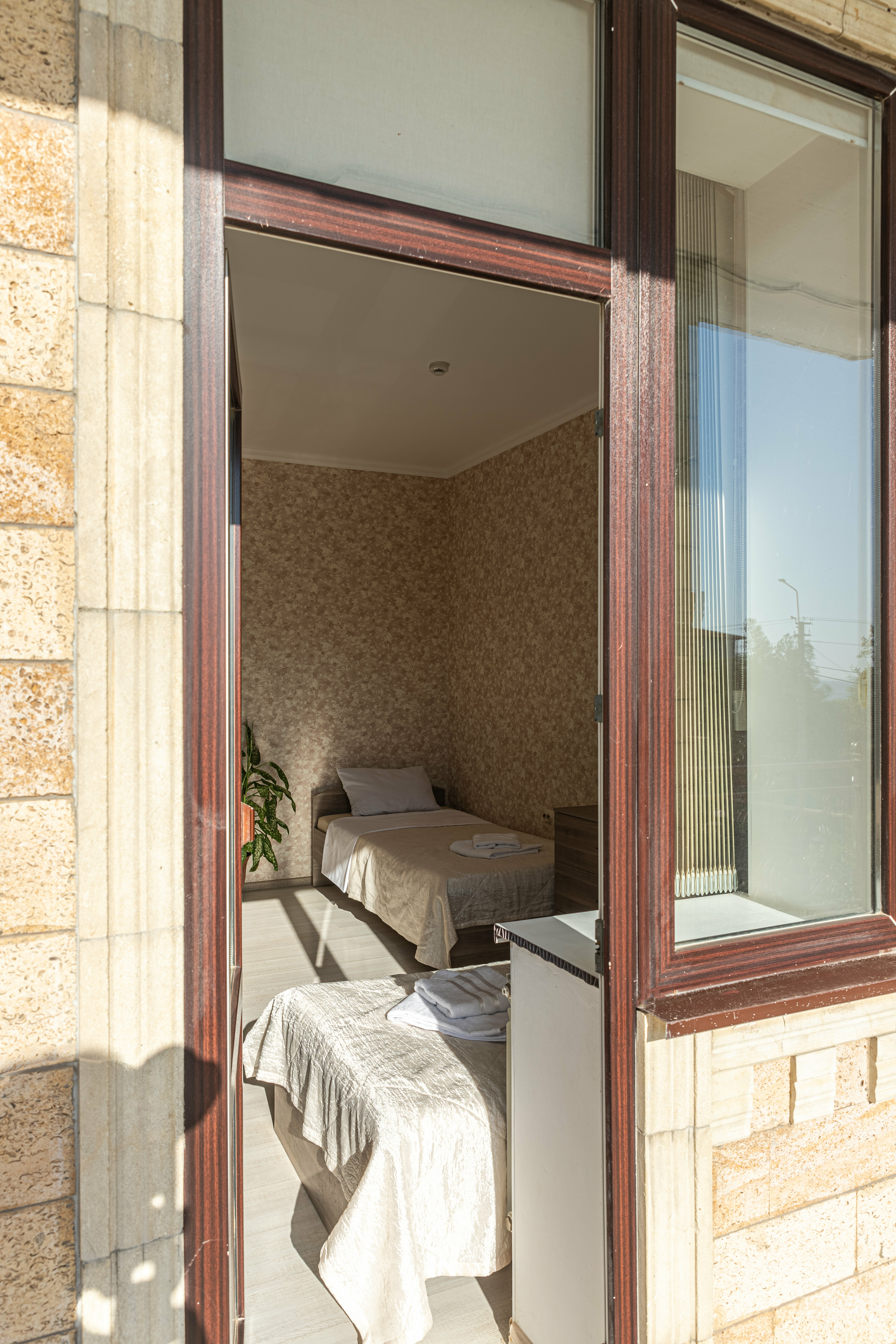 Четырехместный номер с балконом