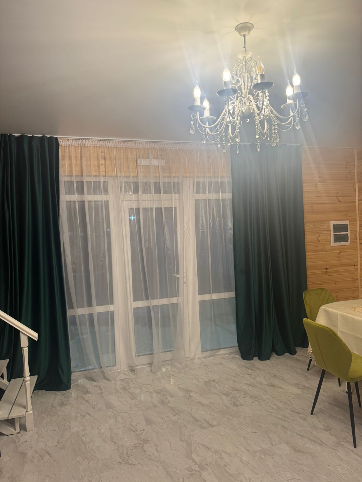 Коттедж с собственным бассейном