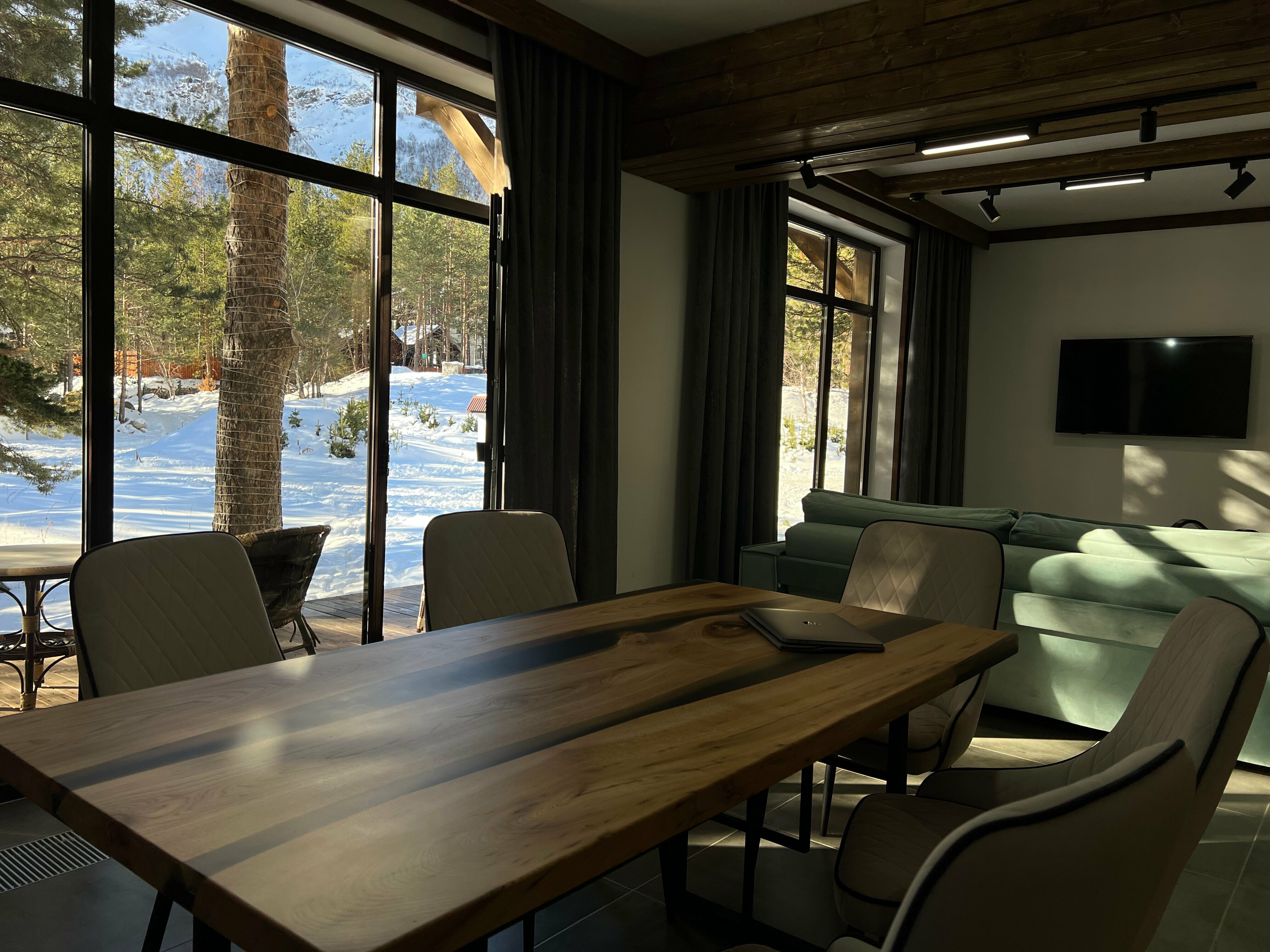 Апартаменты с видом на горы