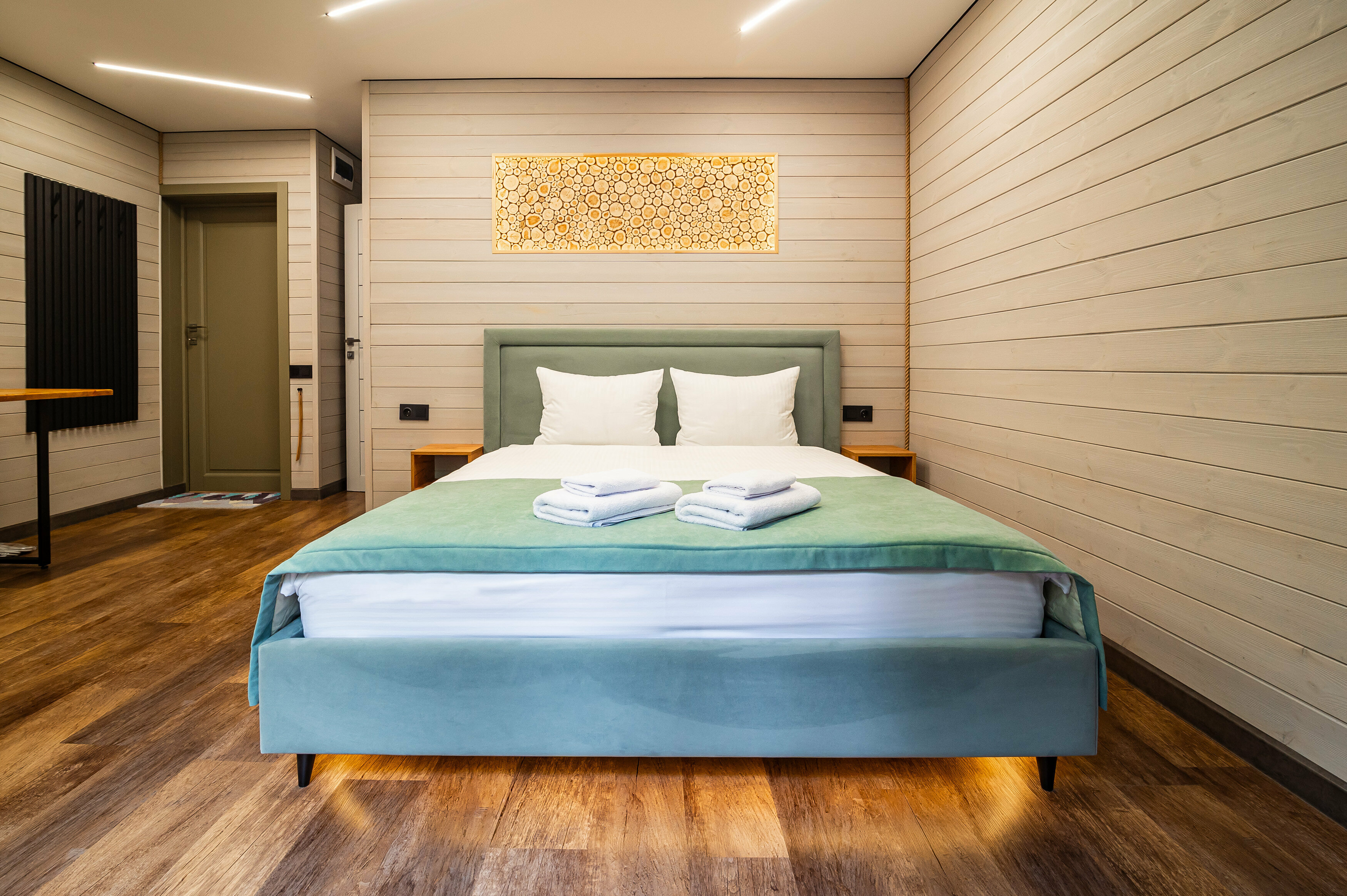 Четырехместный номер с балконом