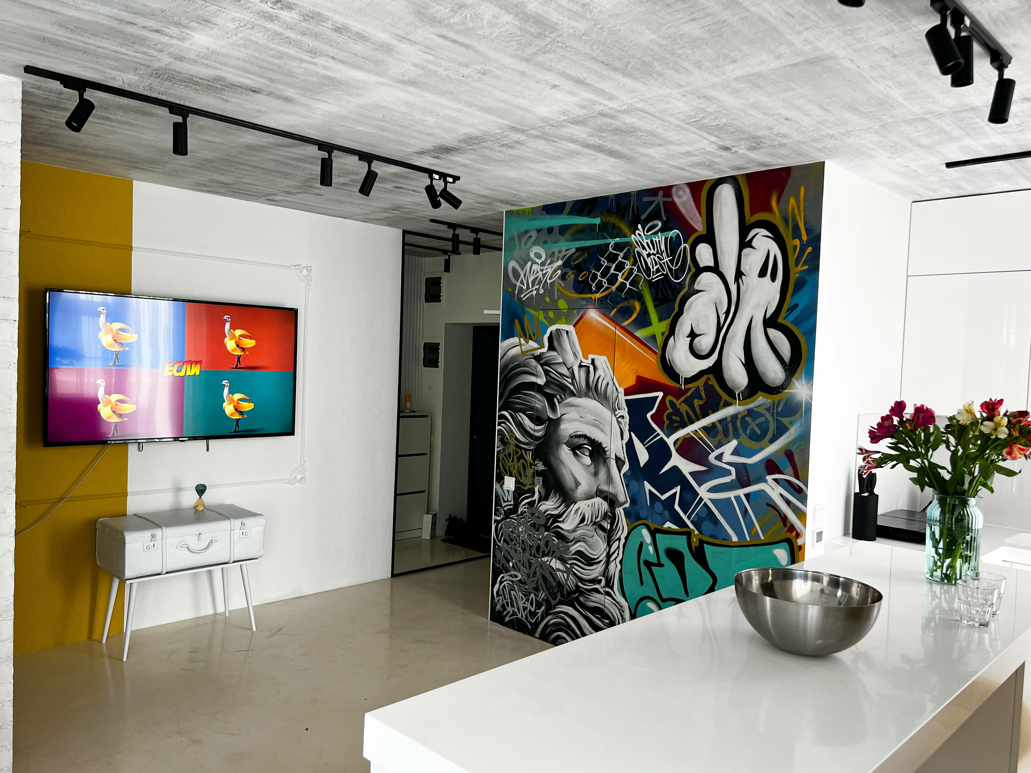 Апартаменты 2-комнатные Design с балконом