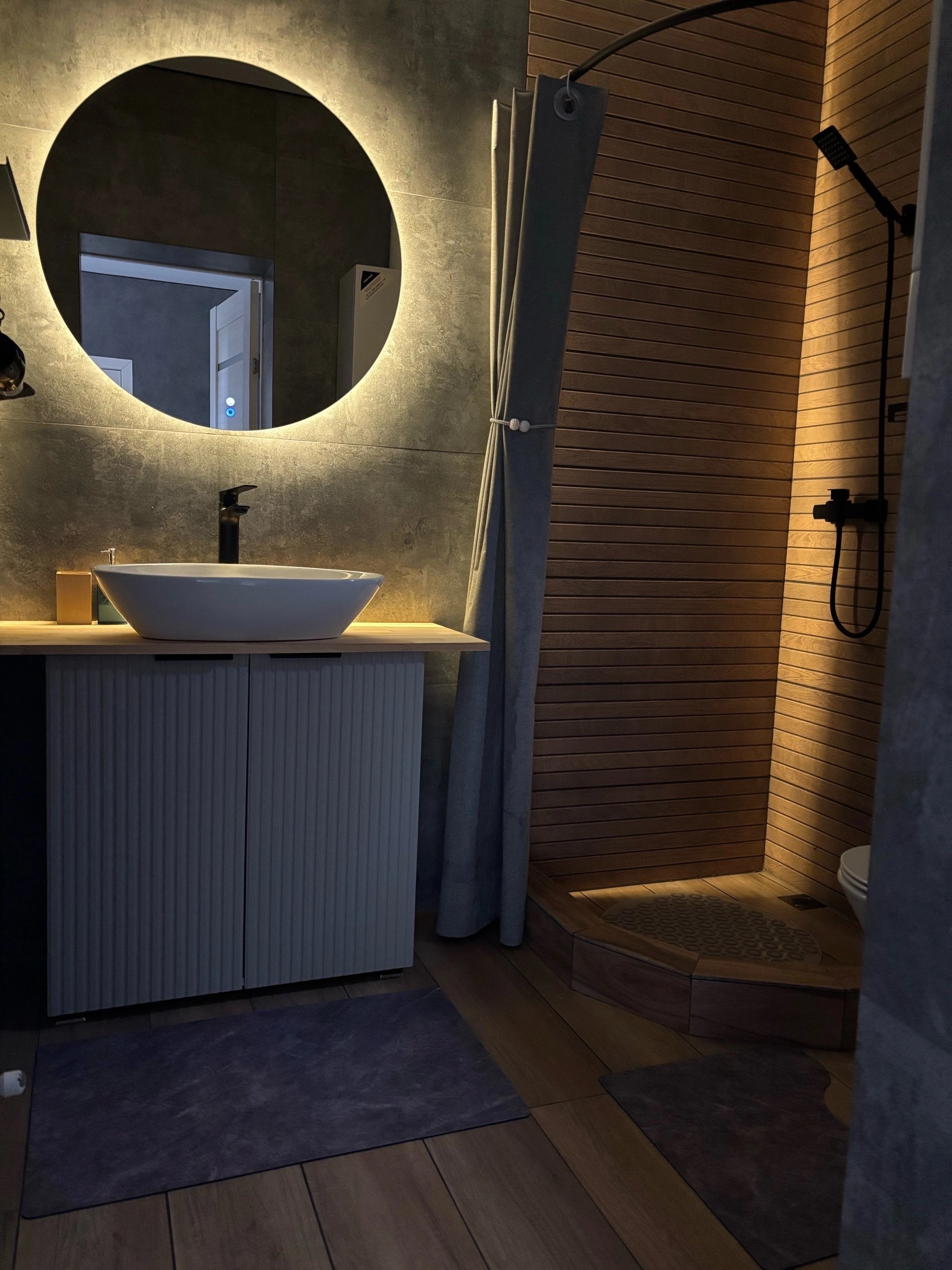 Коттедж с собственным бассейном