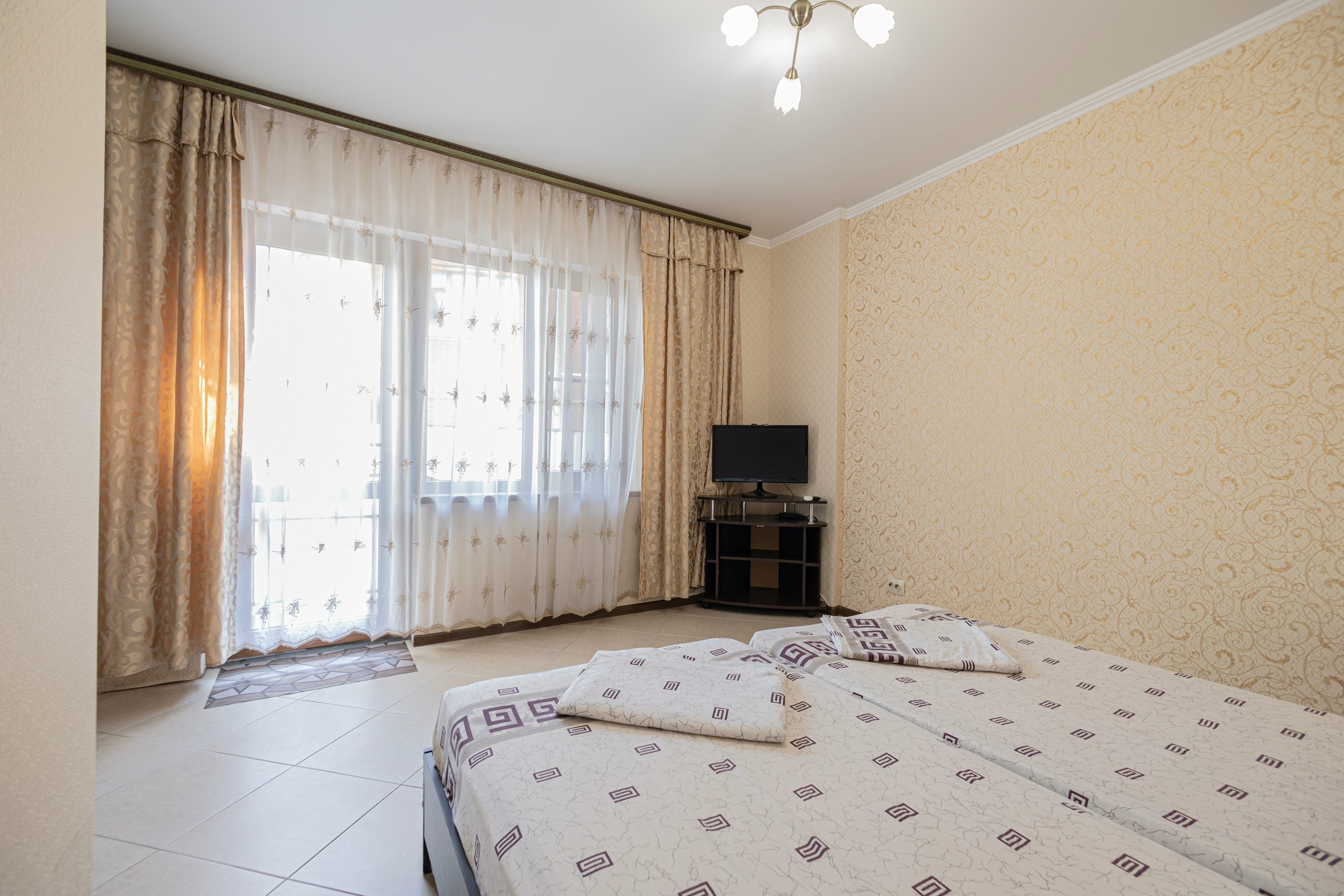 Двухместный номер с 1 кроватью или 2 отдельными кроватями и собственной ванной комнатой