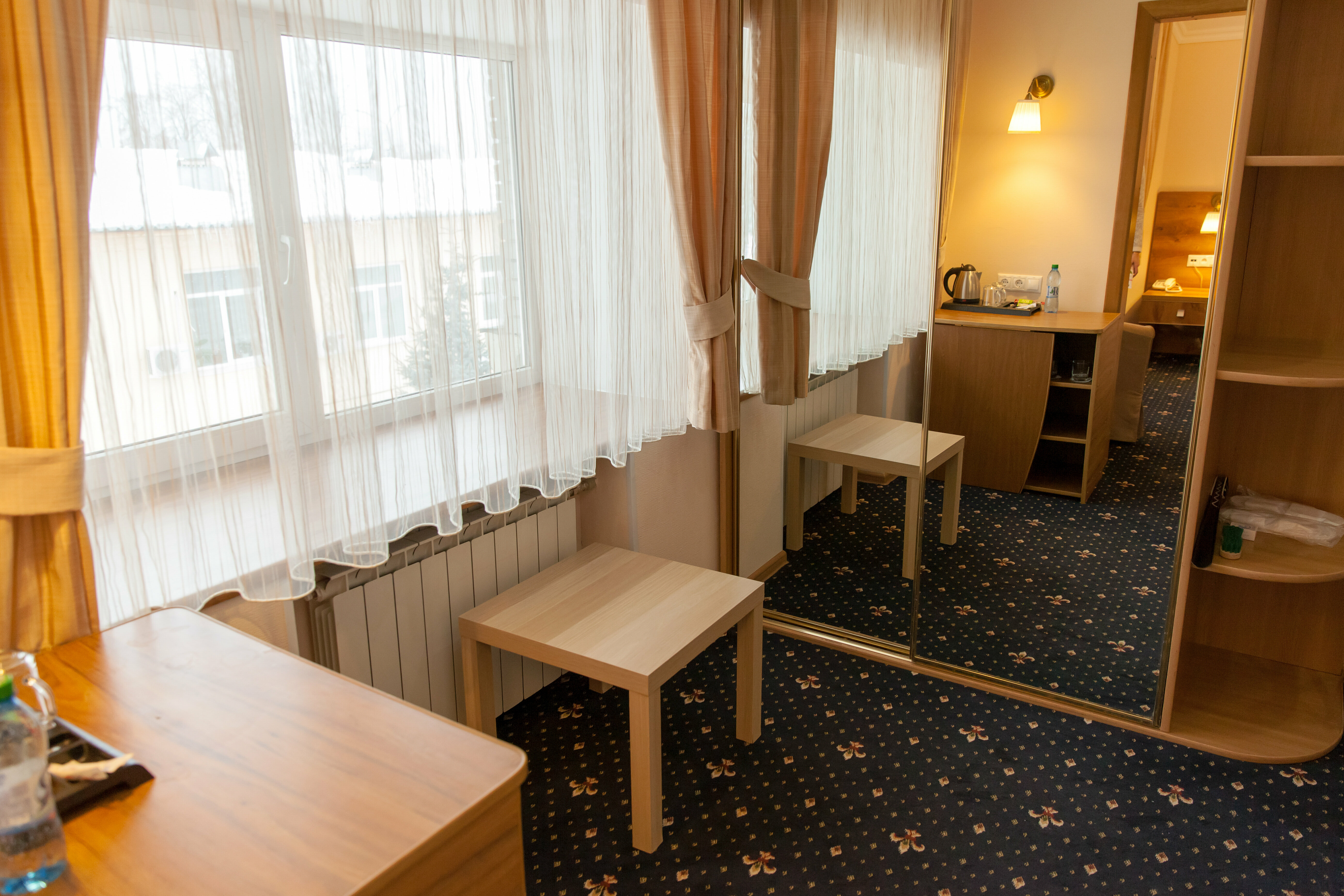 Двухместный номер "Джуниор сюит" двухкомнатный с 1 кроватью или 2 отдельными кроватями