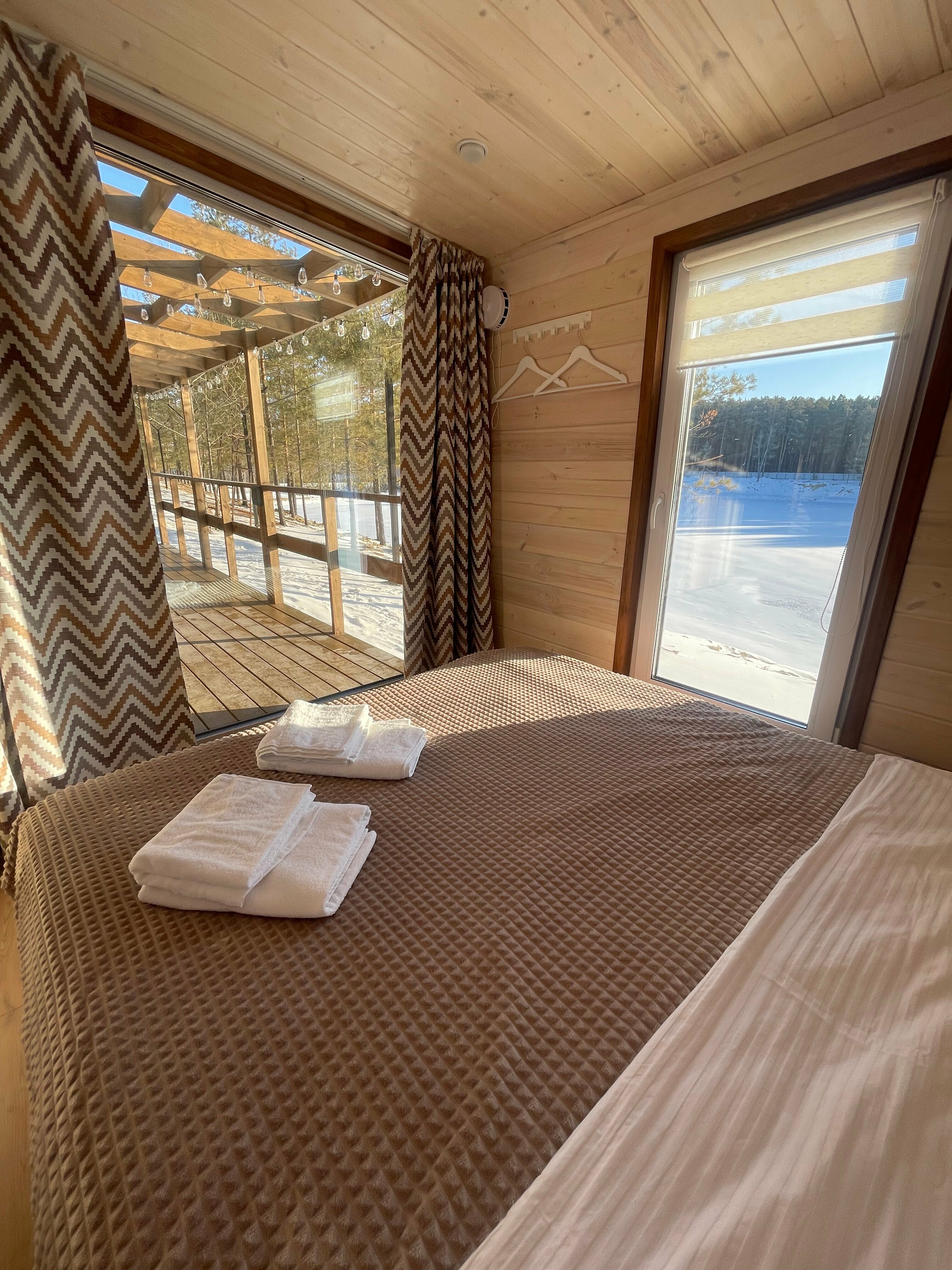 Двухместный номер с 1 кроватью и видом на озеро