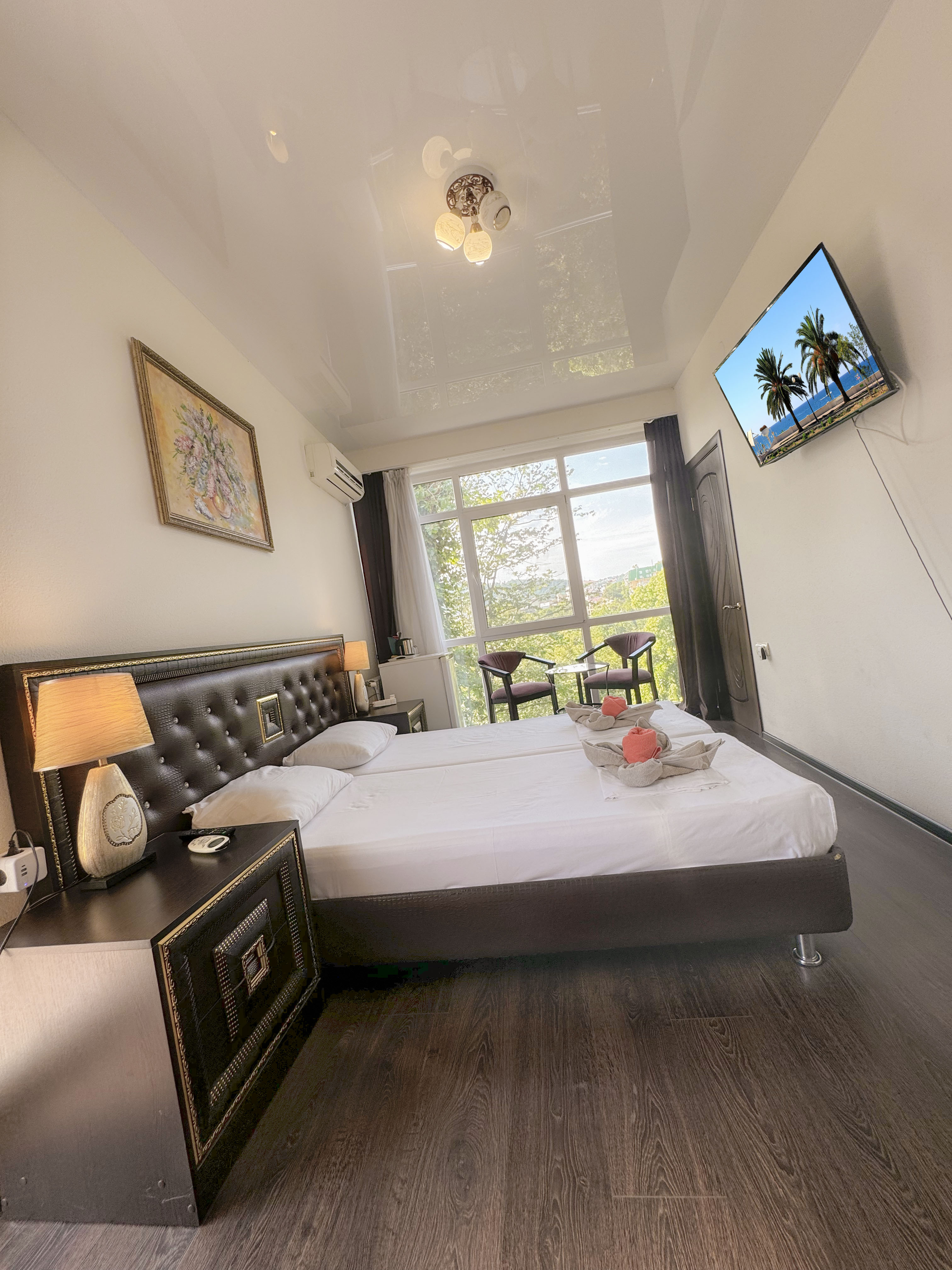 Двухместный номер с 1 кроватью или 2 отдельными кроватями и балконом