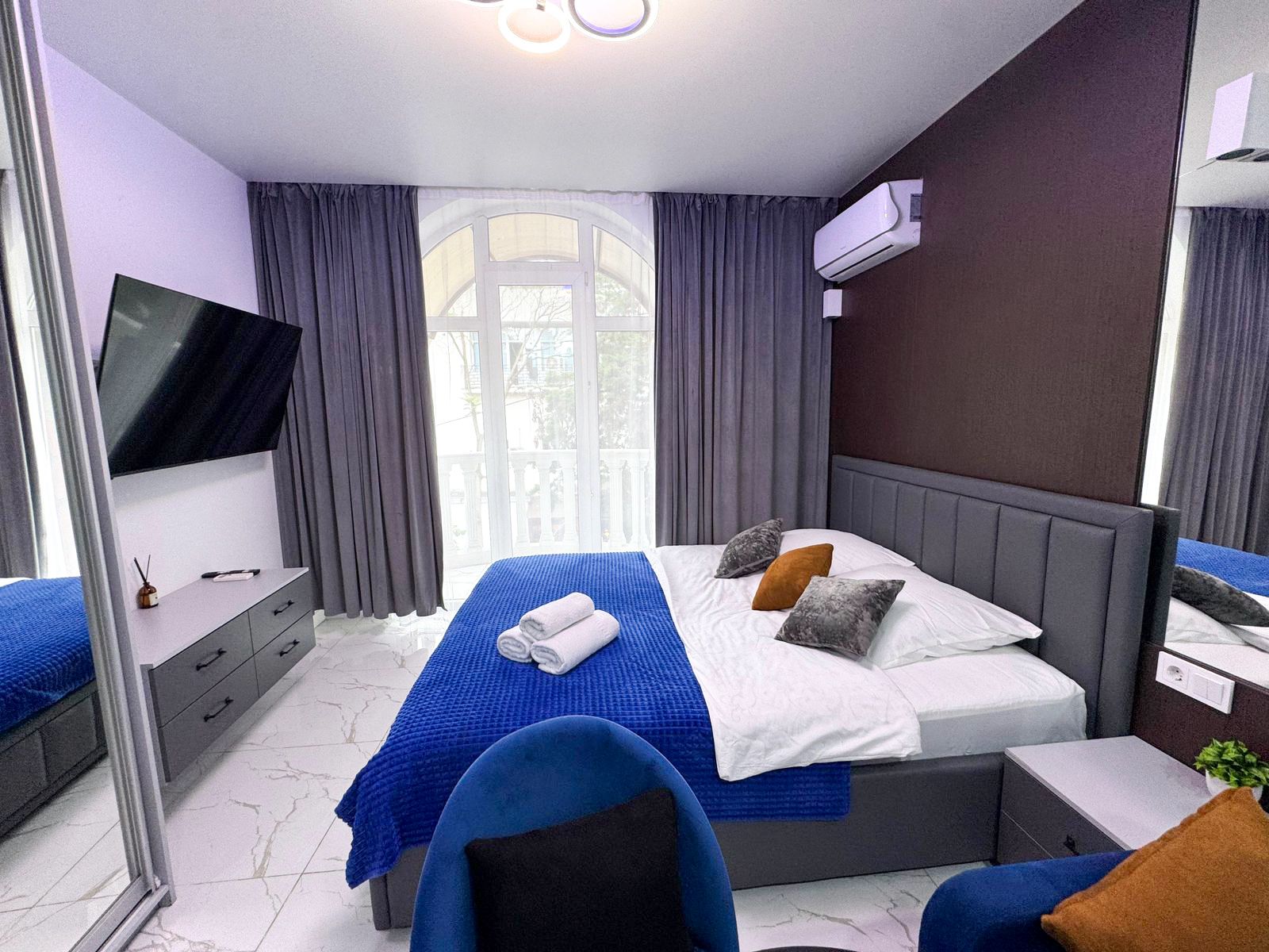 Номер-студия с балконом