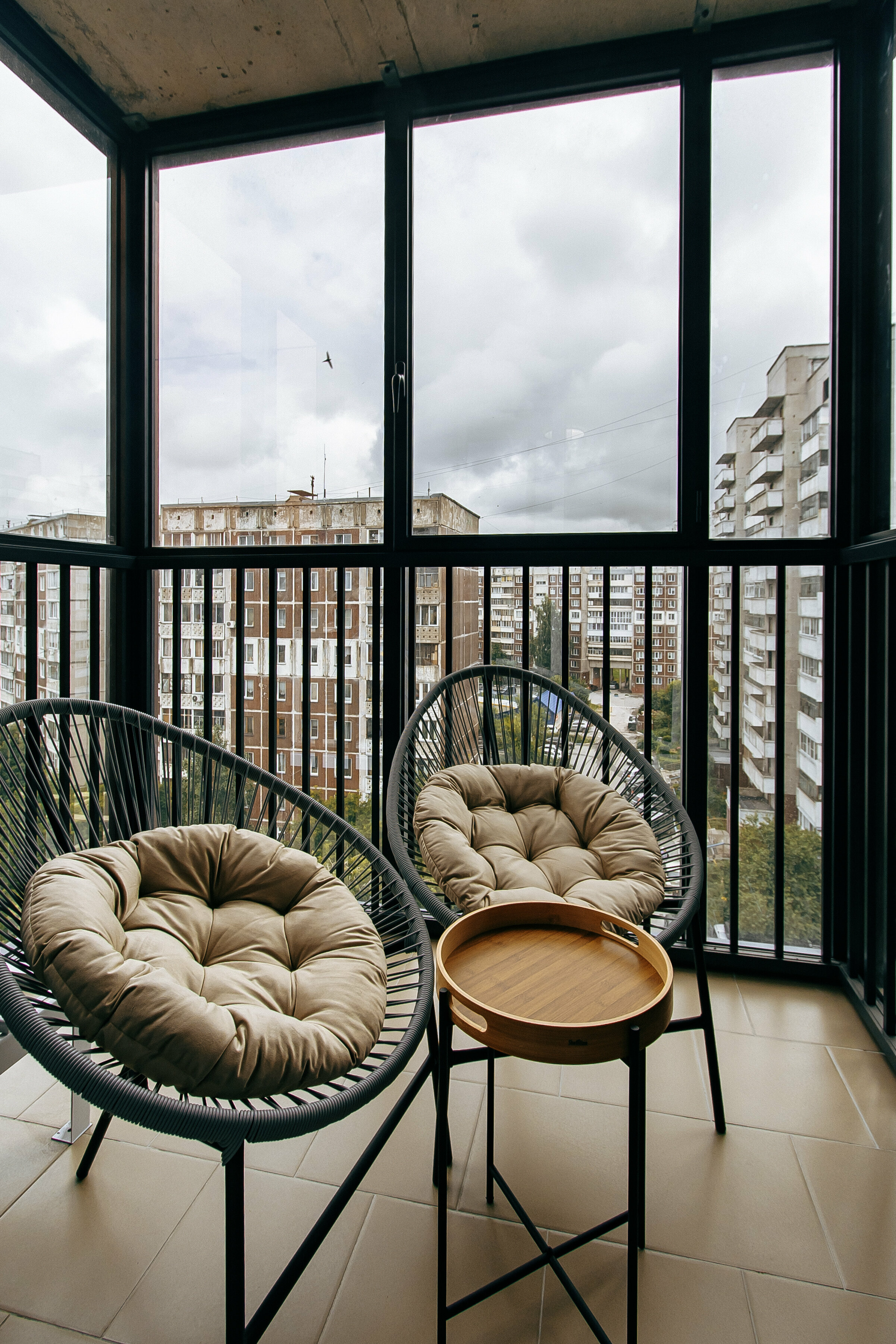 Семейные апартаменты двухкомнатные с двумя балконами