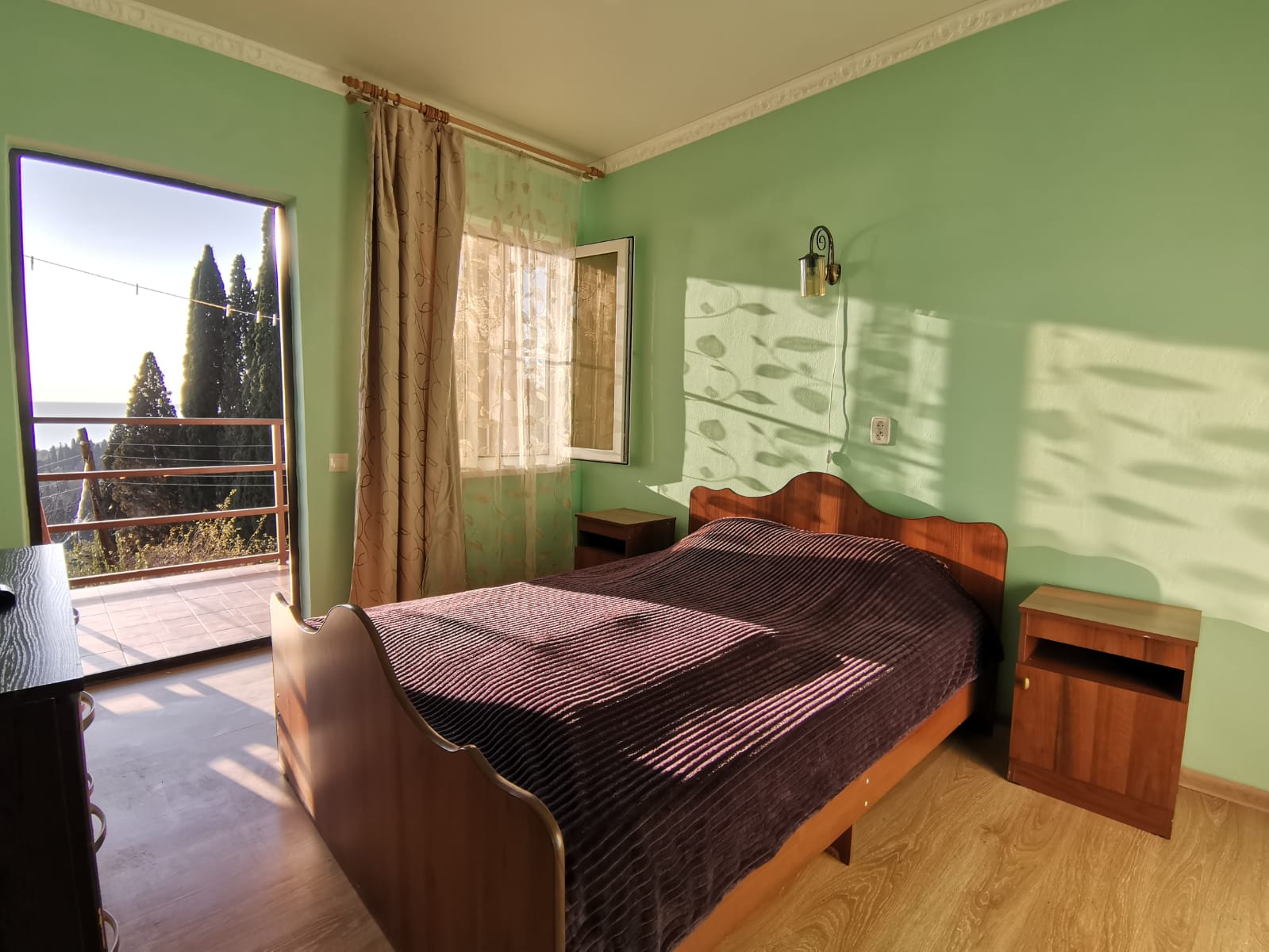 Трехместный номер с видом на море