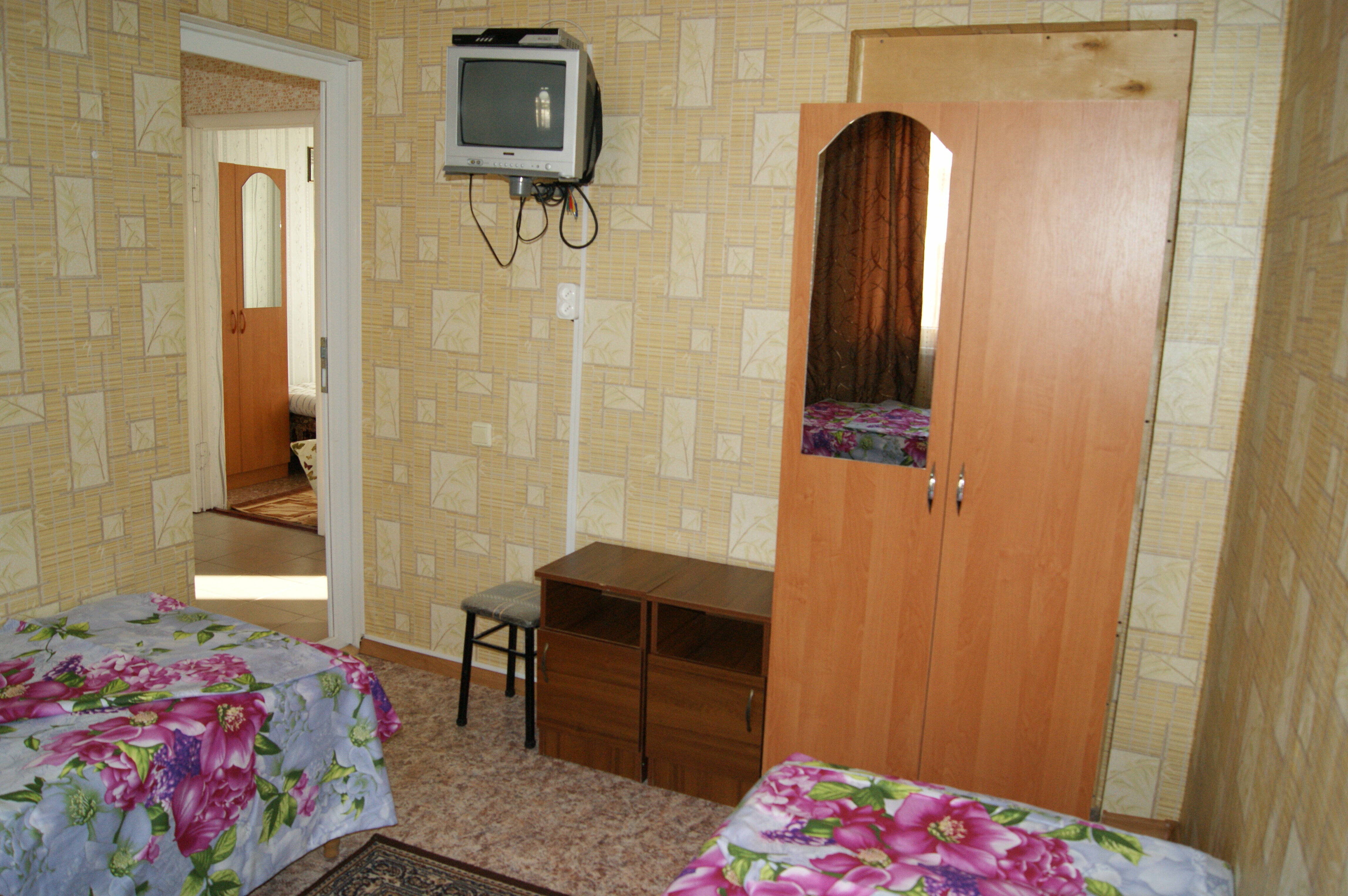 Стандартный трехместный номер