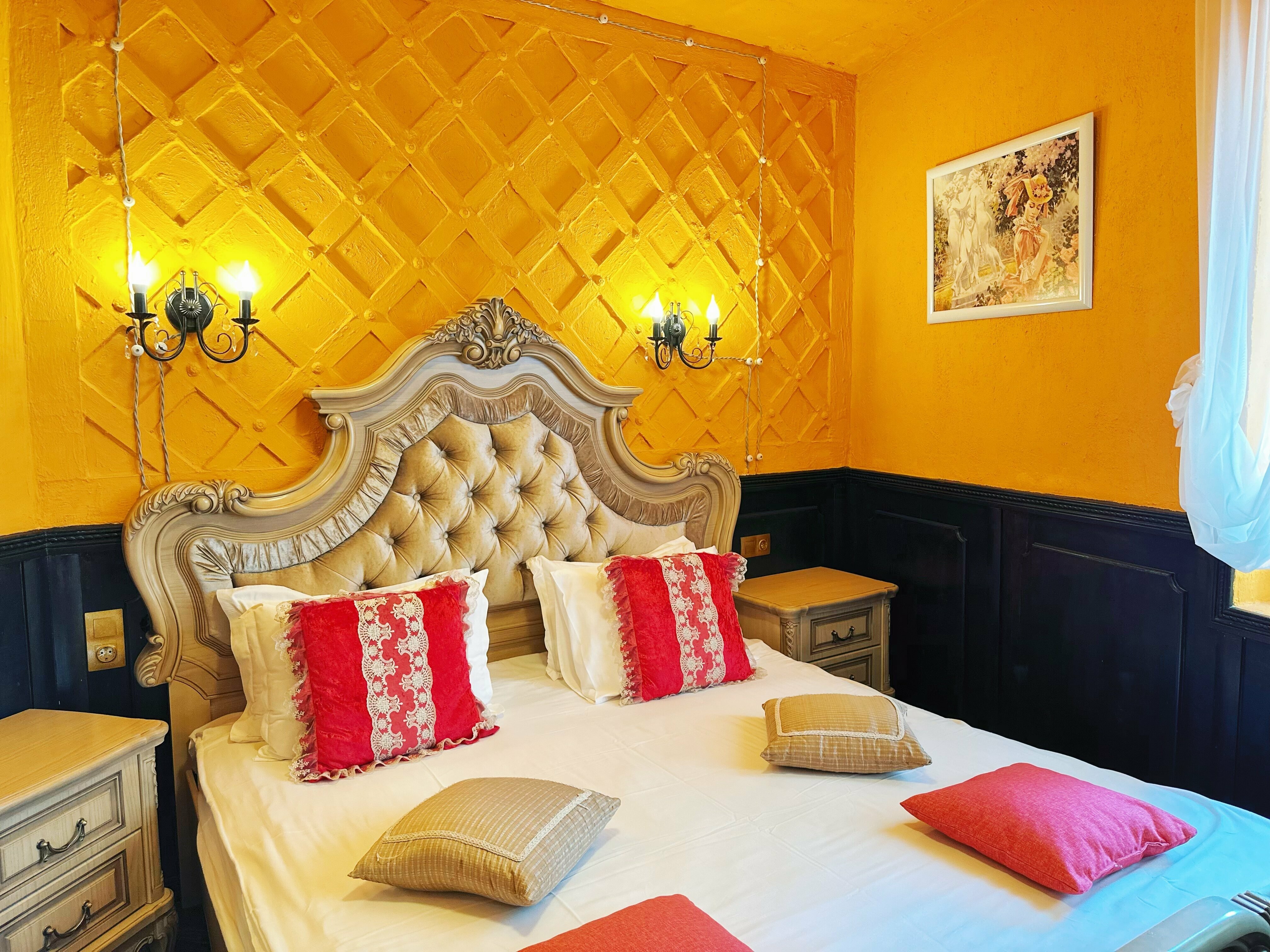 Полулюкс( Ватикан)