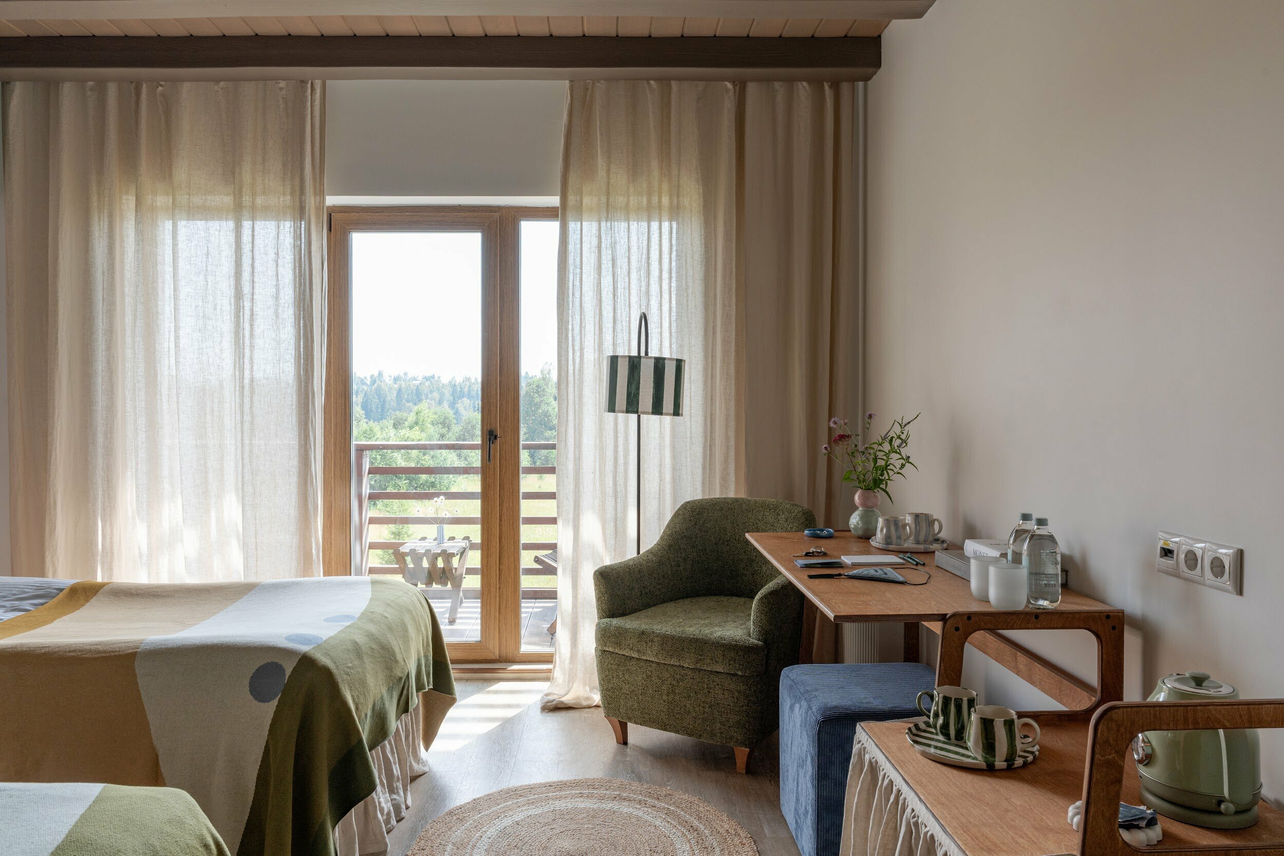 Семейный номер с балконом