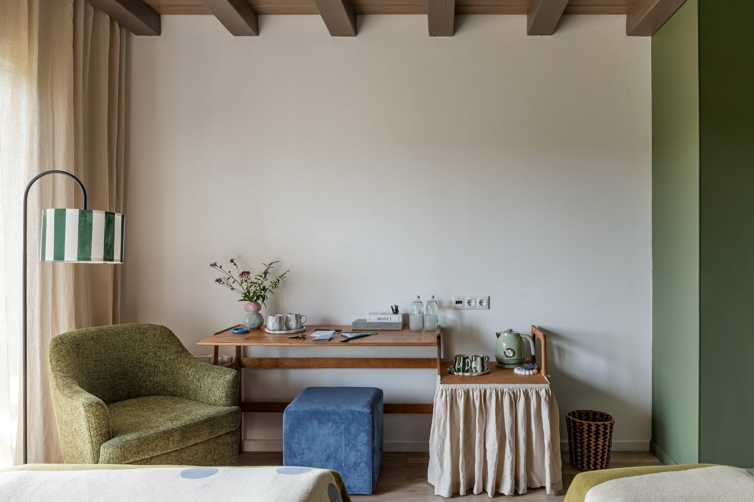 Семейный номер с балконом